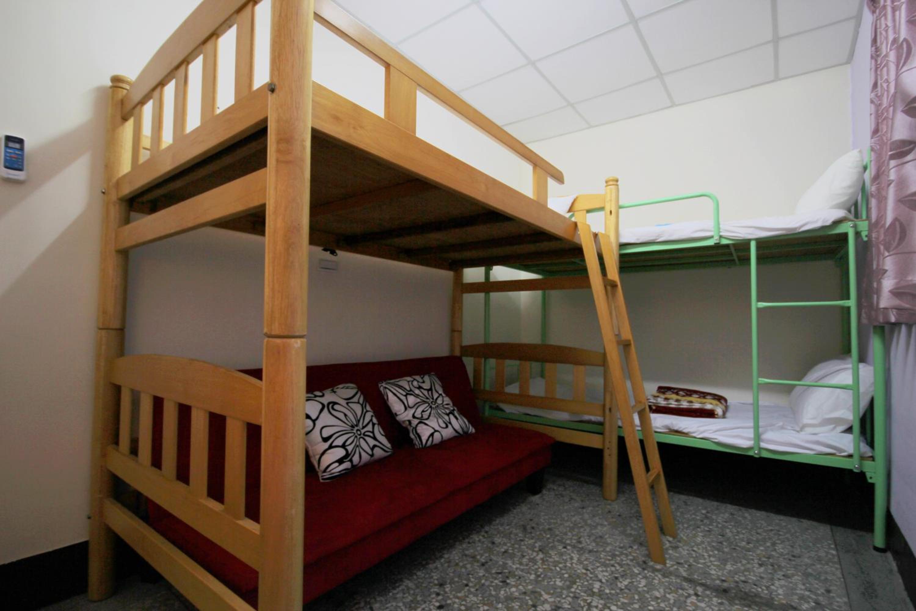 Quadruple Room photo 3
