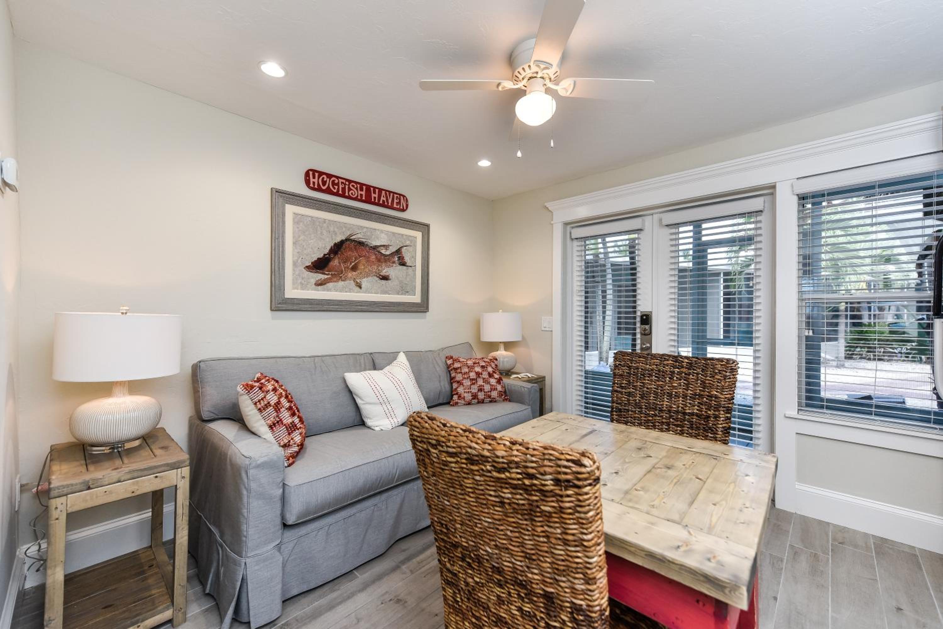 One Bedroom Queen Suite