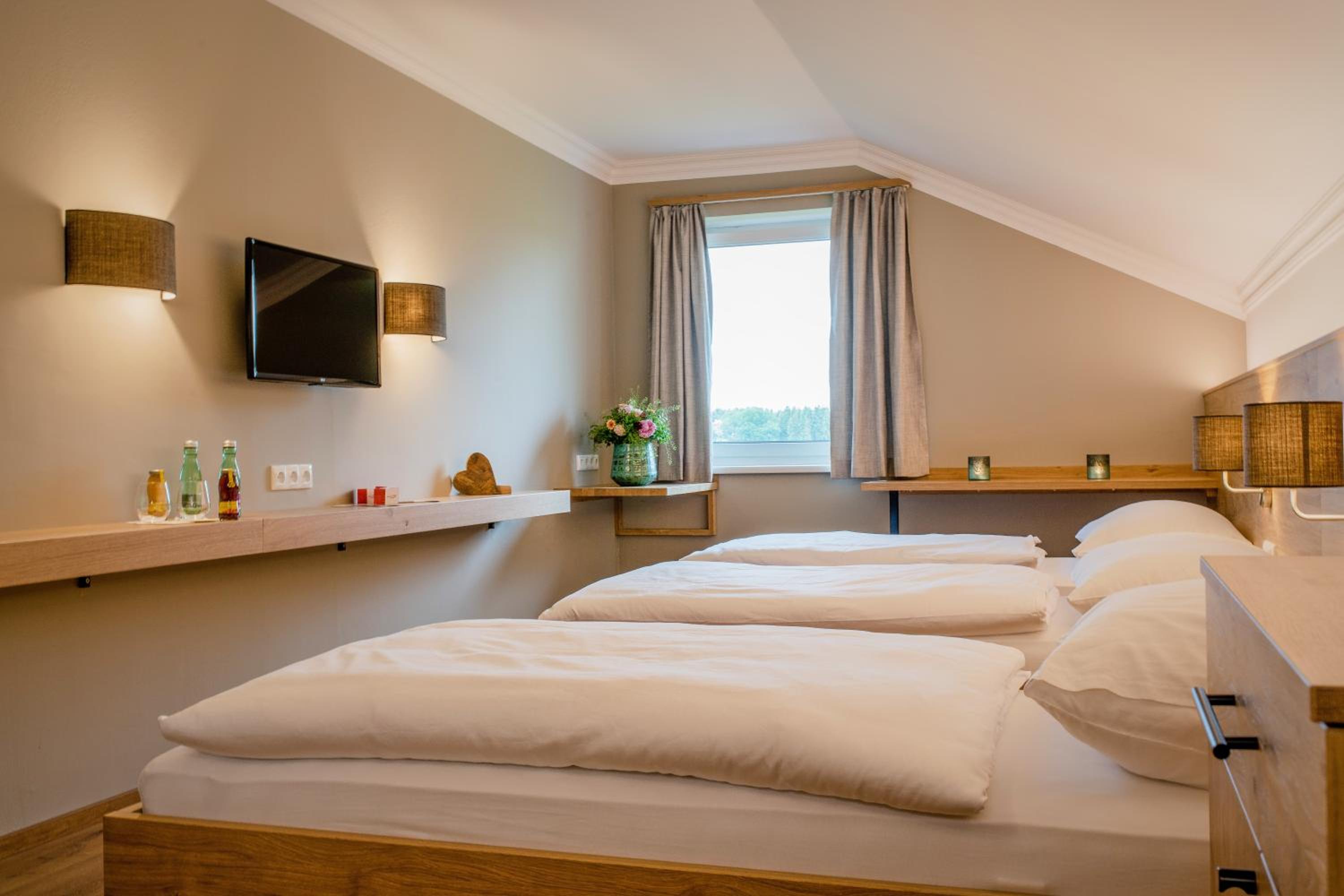 Triple Room photo 3