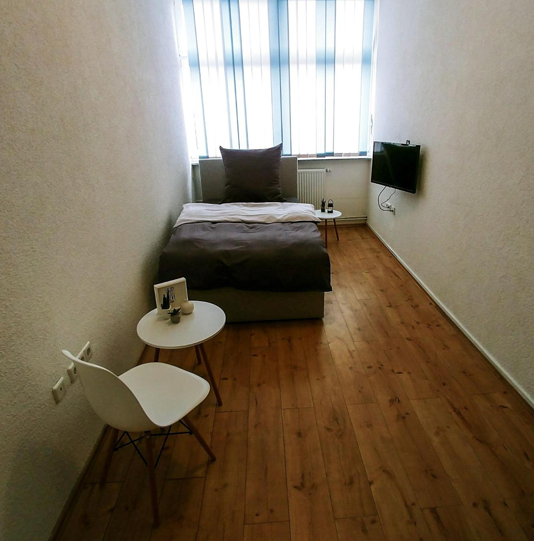 Single Room photo 3