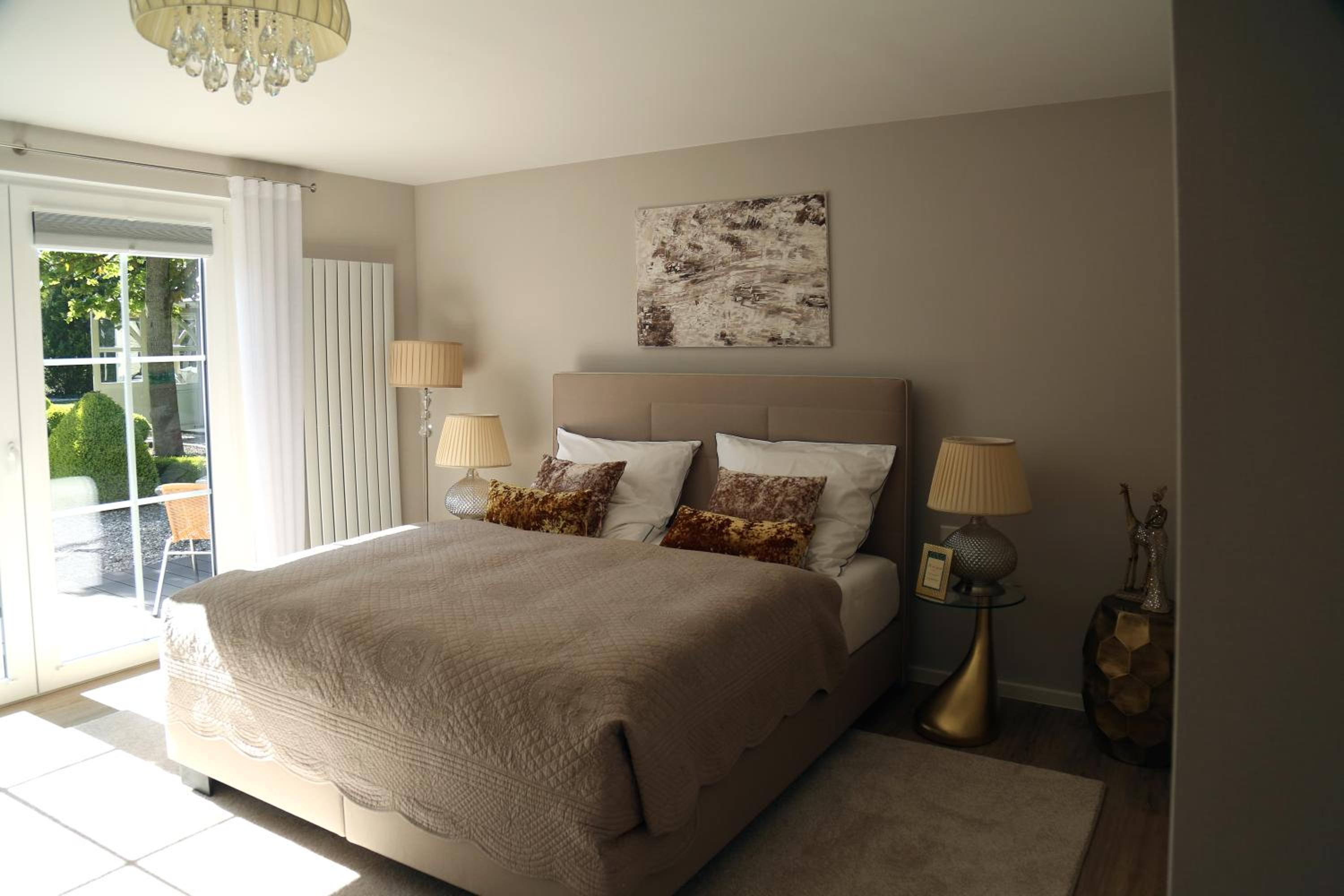 Deluxe Double Room with Balcony photo 3