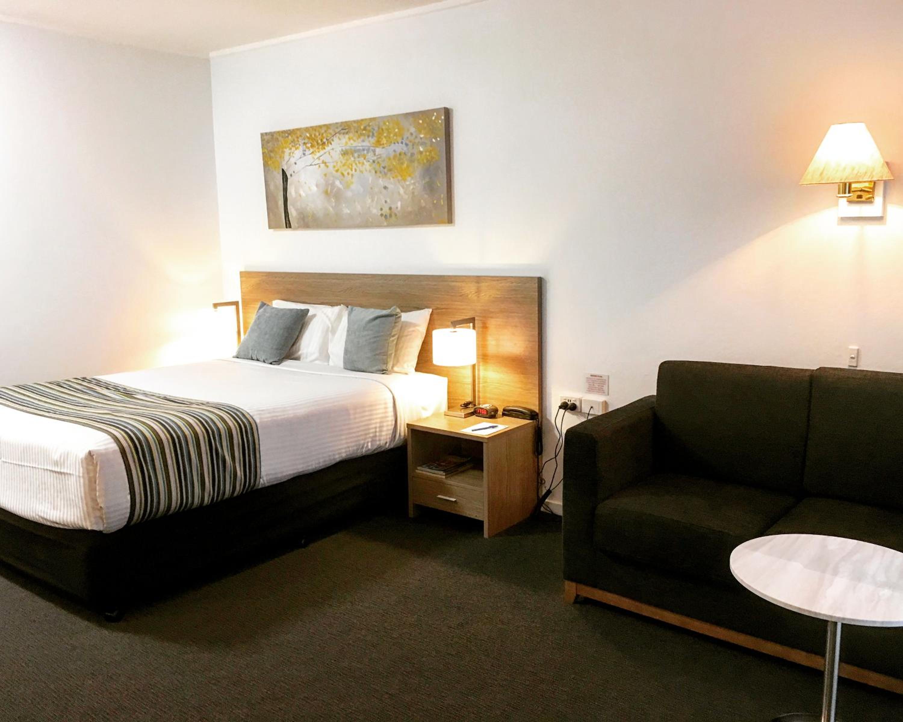 Executive Queen Room - Photo 3