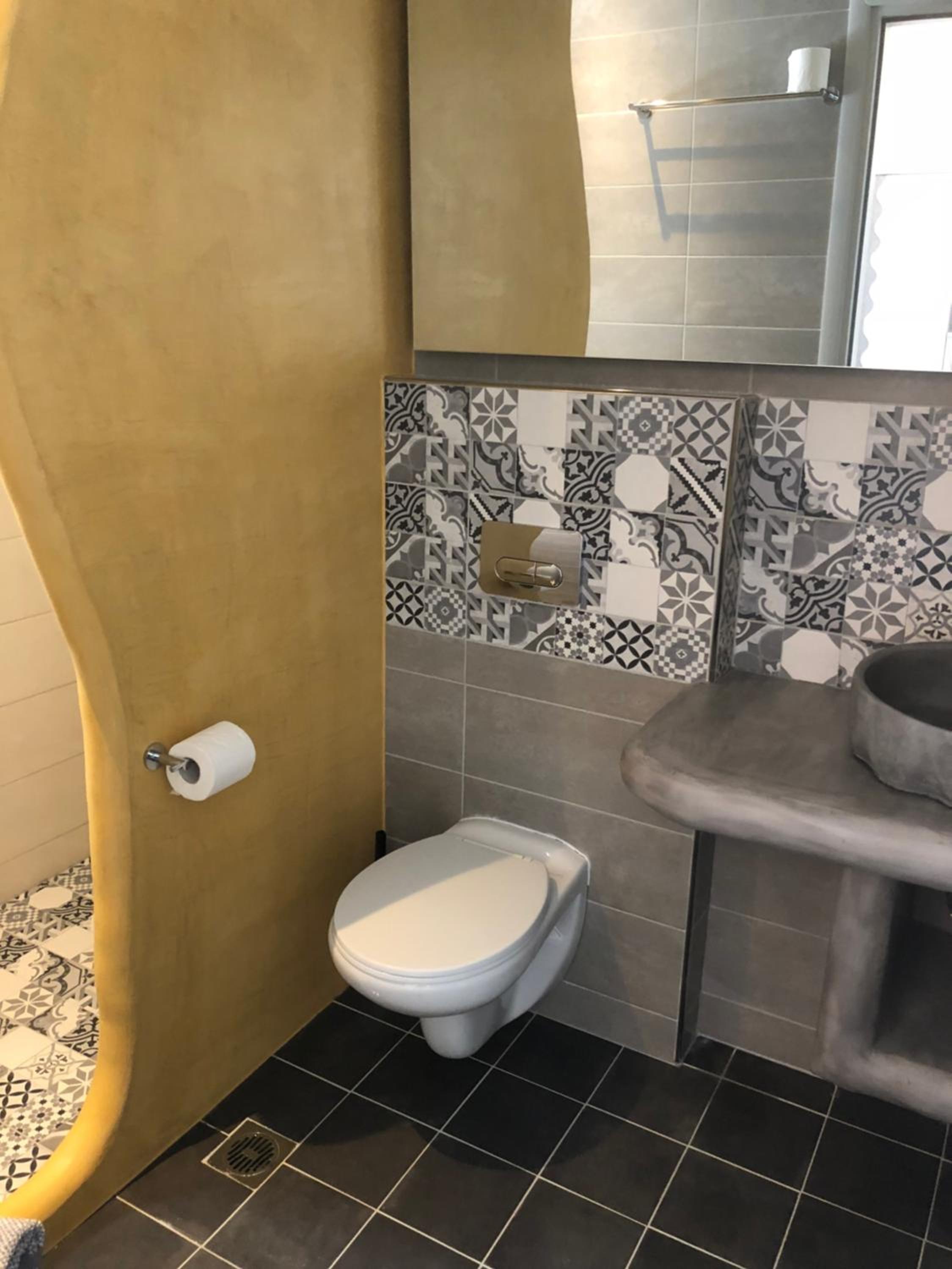 Superior Double or Twin Room - Photo 24