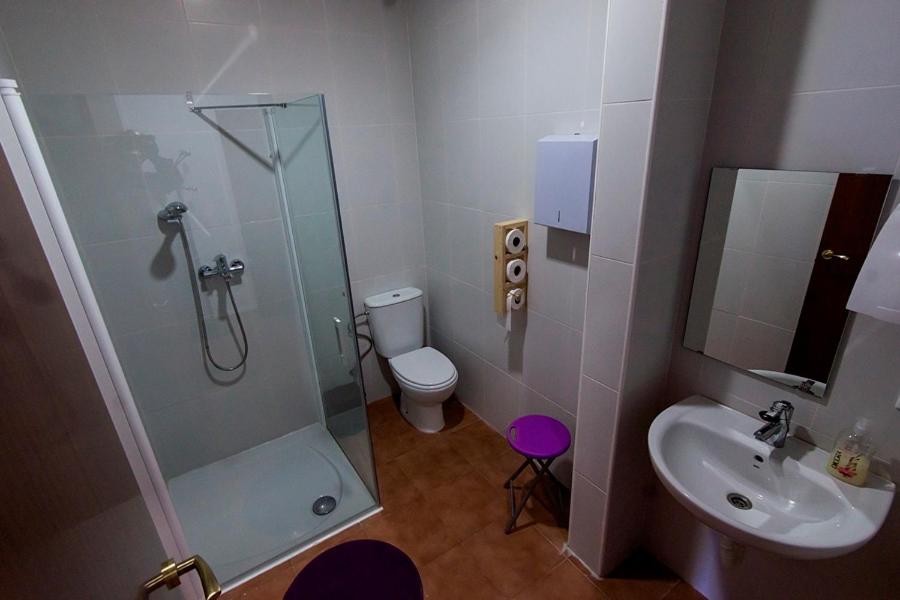 Double Room with Private Bathroom photo 3