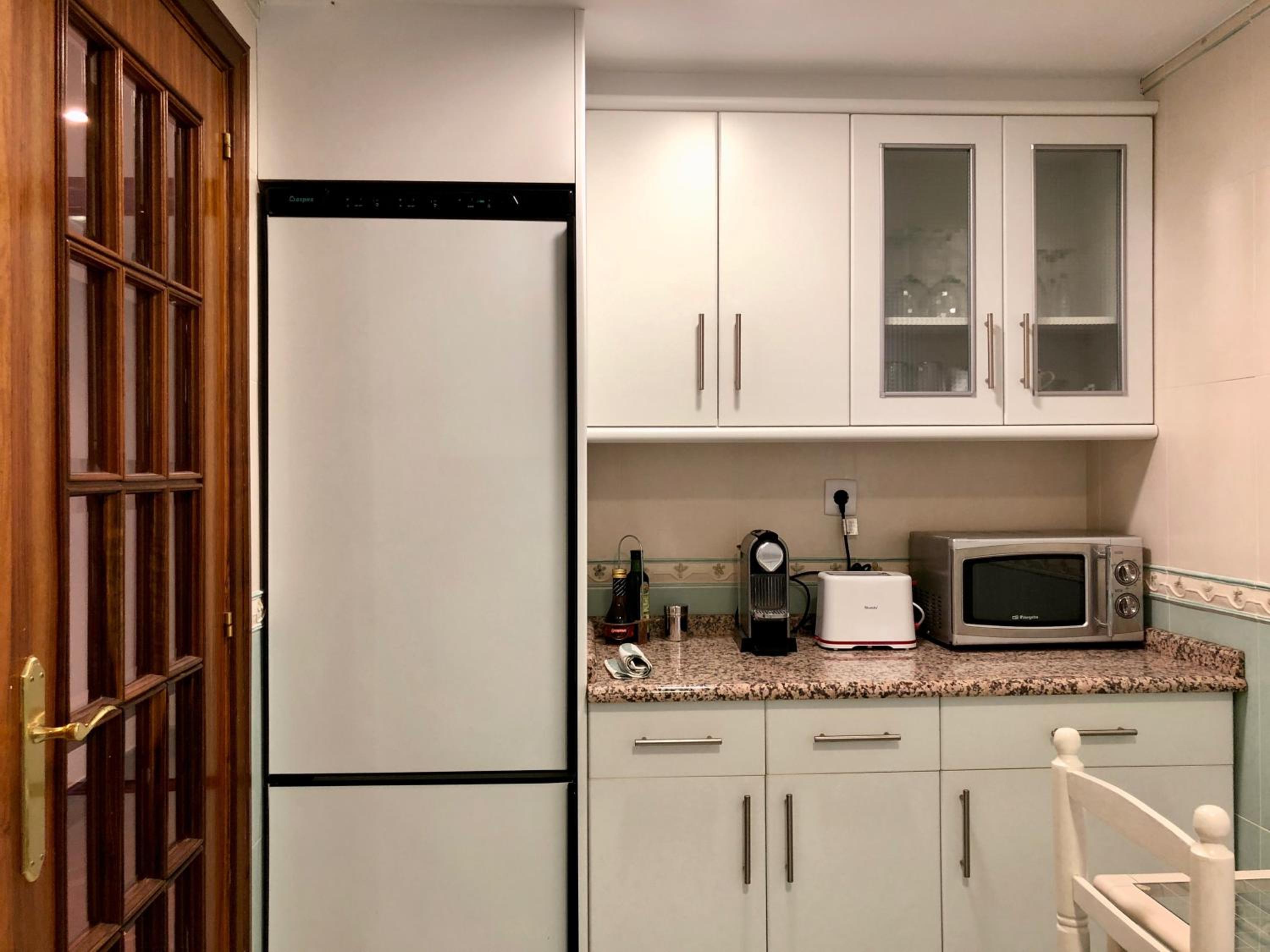 Apartment - Photo 34