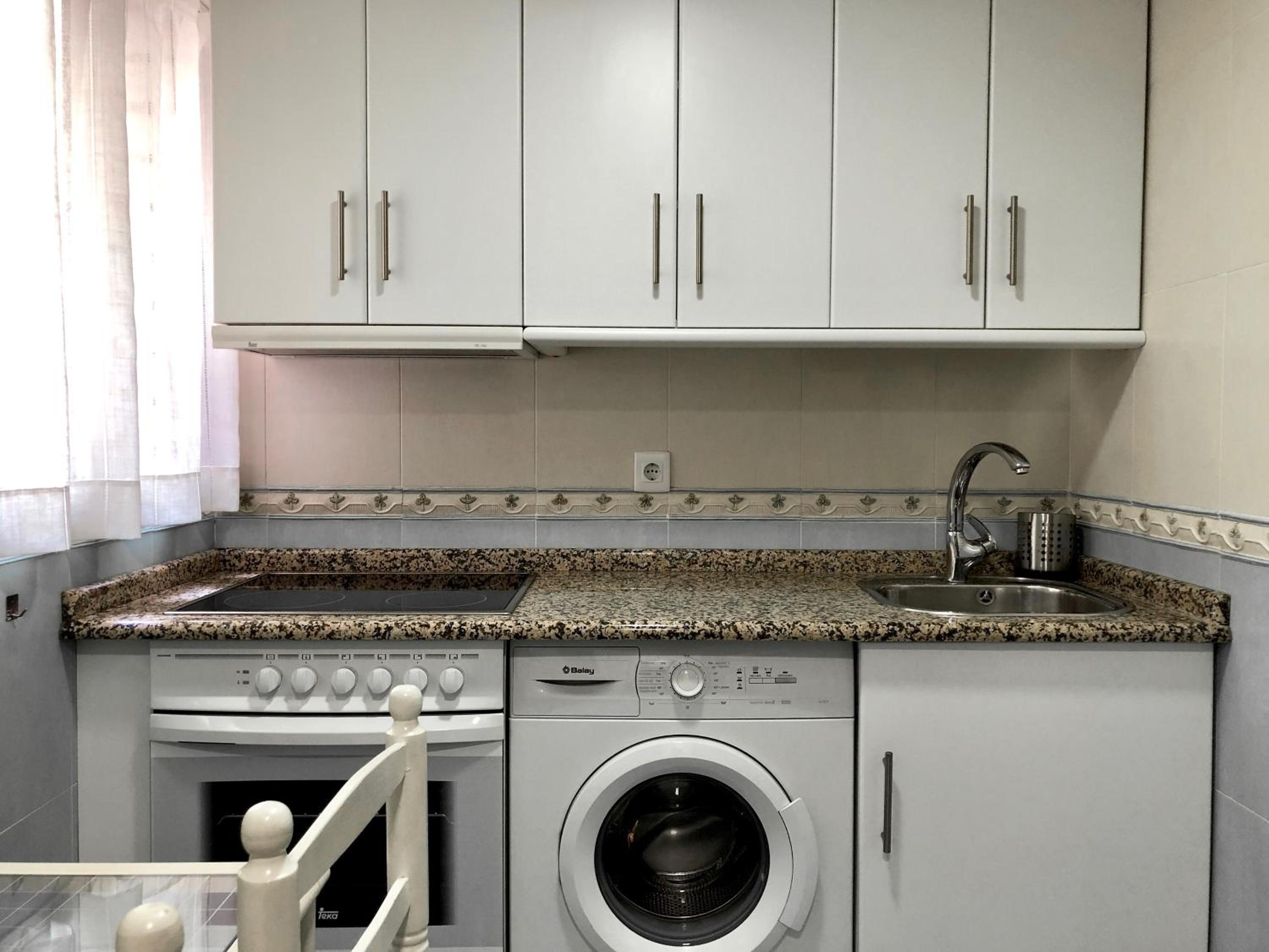 Apartment - Photo 3
