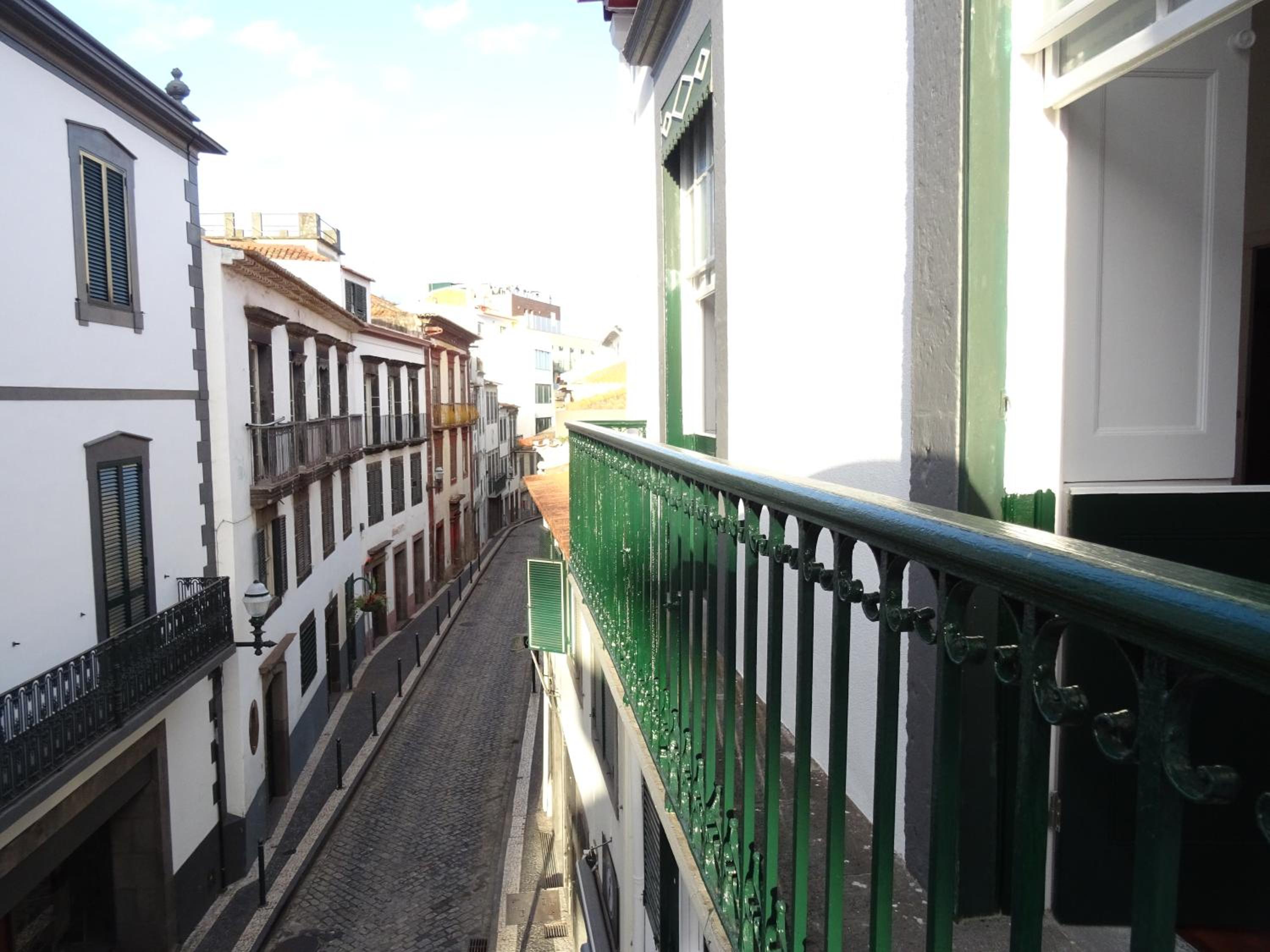 Quadruple Room with Balcony photo 2