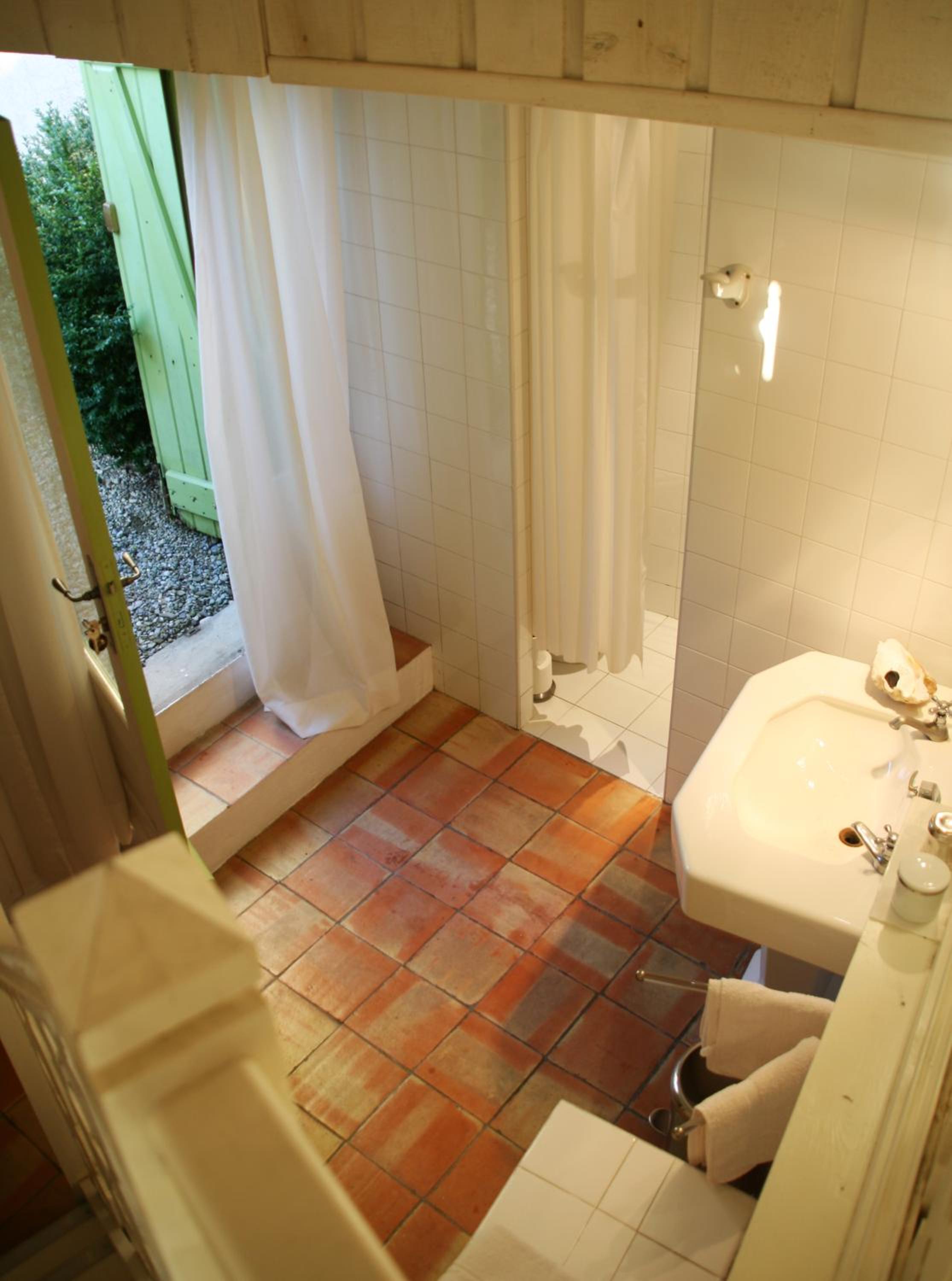Double Room with Garden View - Photo 1
