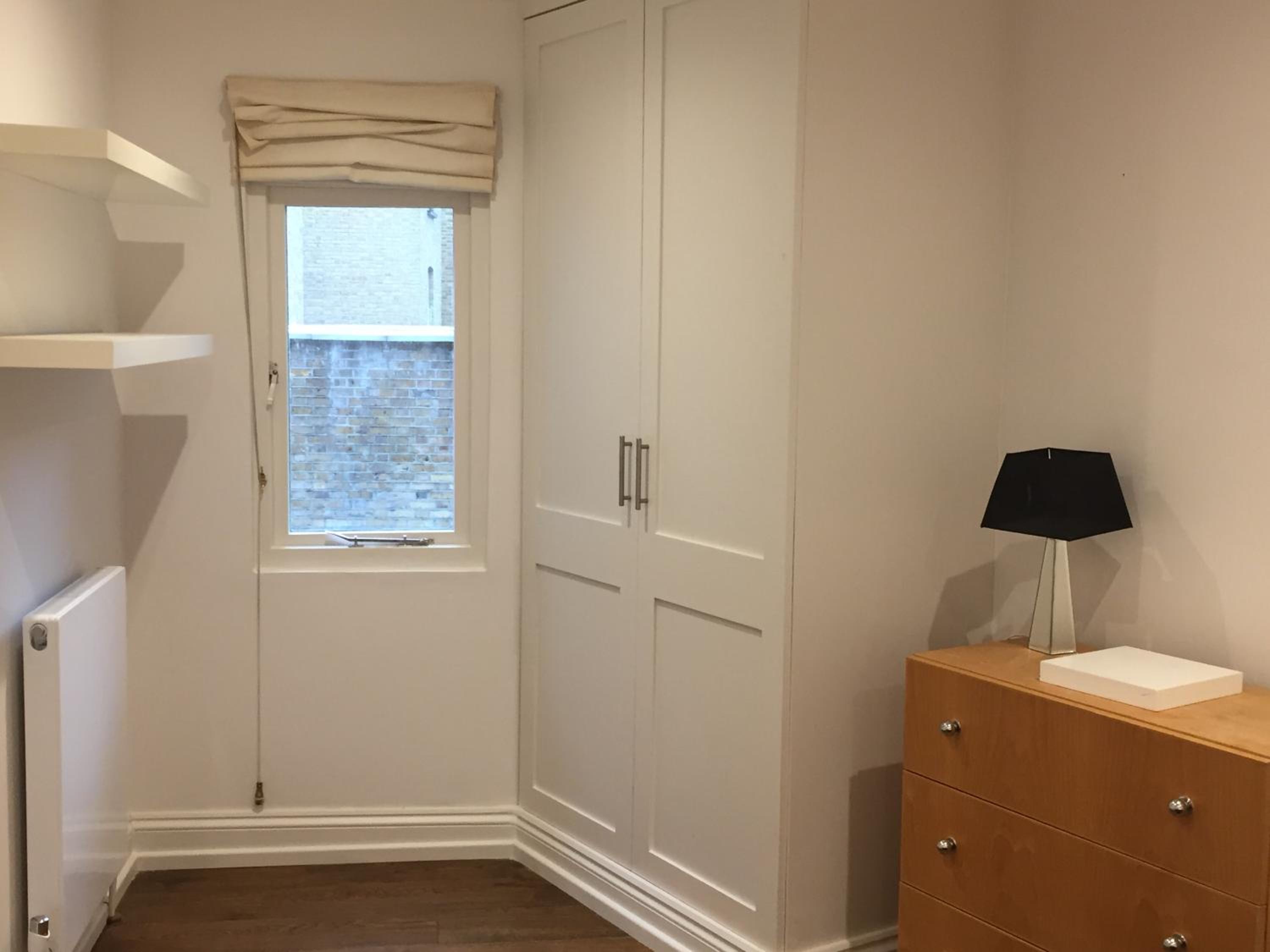 Apartment photo 2