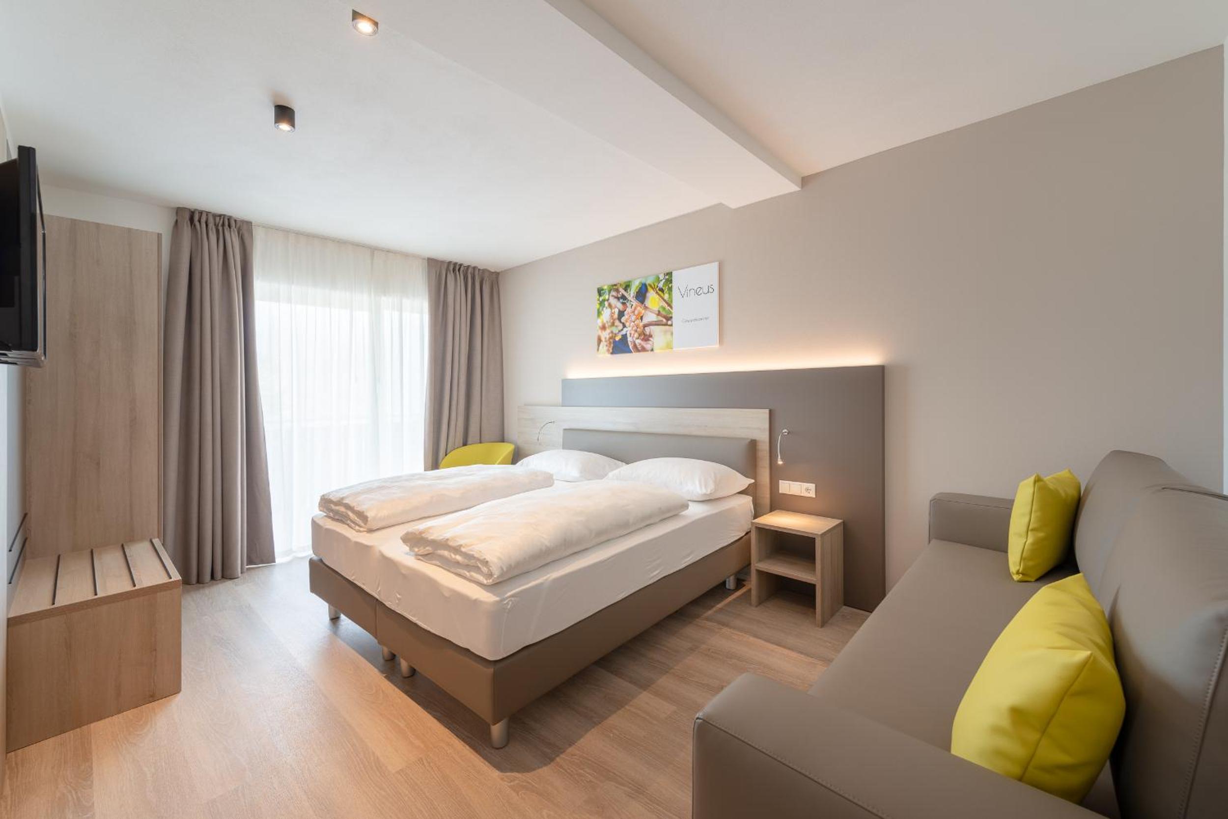 Two-Bedroom Suite photo 2