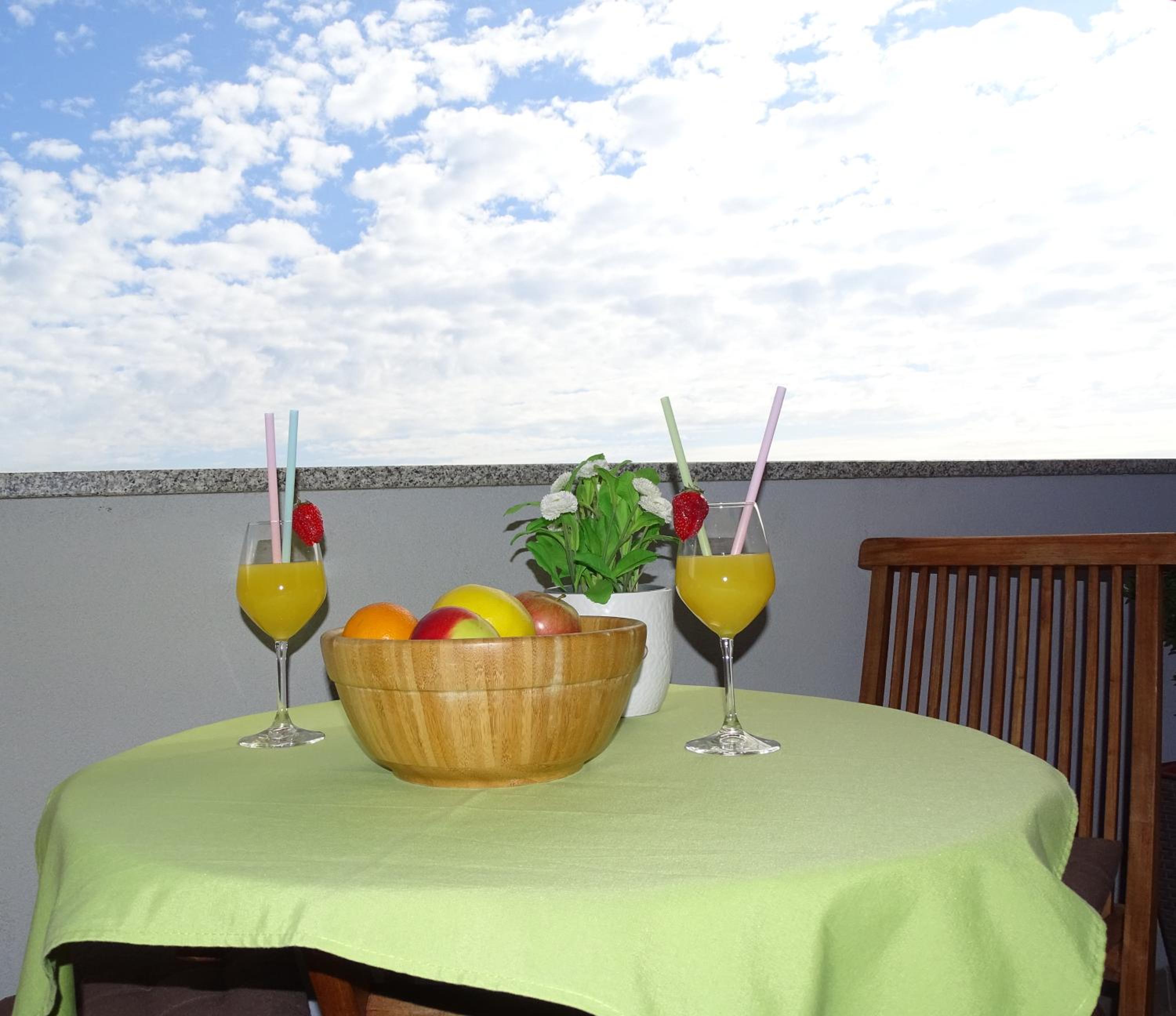 Apartment with Sea View photo 2
