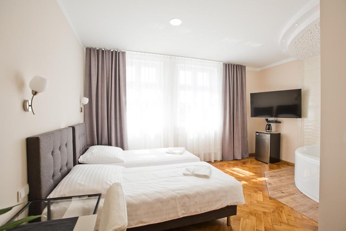 Deluxe Apartment (2 Adults) - Photo 5