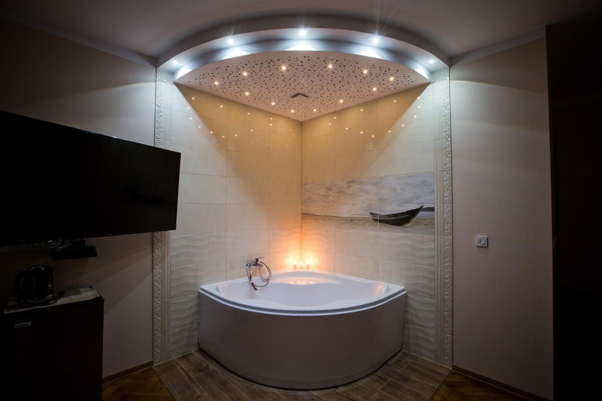 Deluxe Apartment (2 Adults) - Photo 2