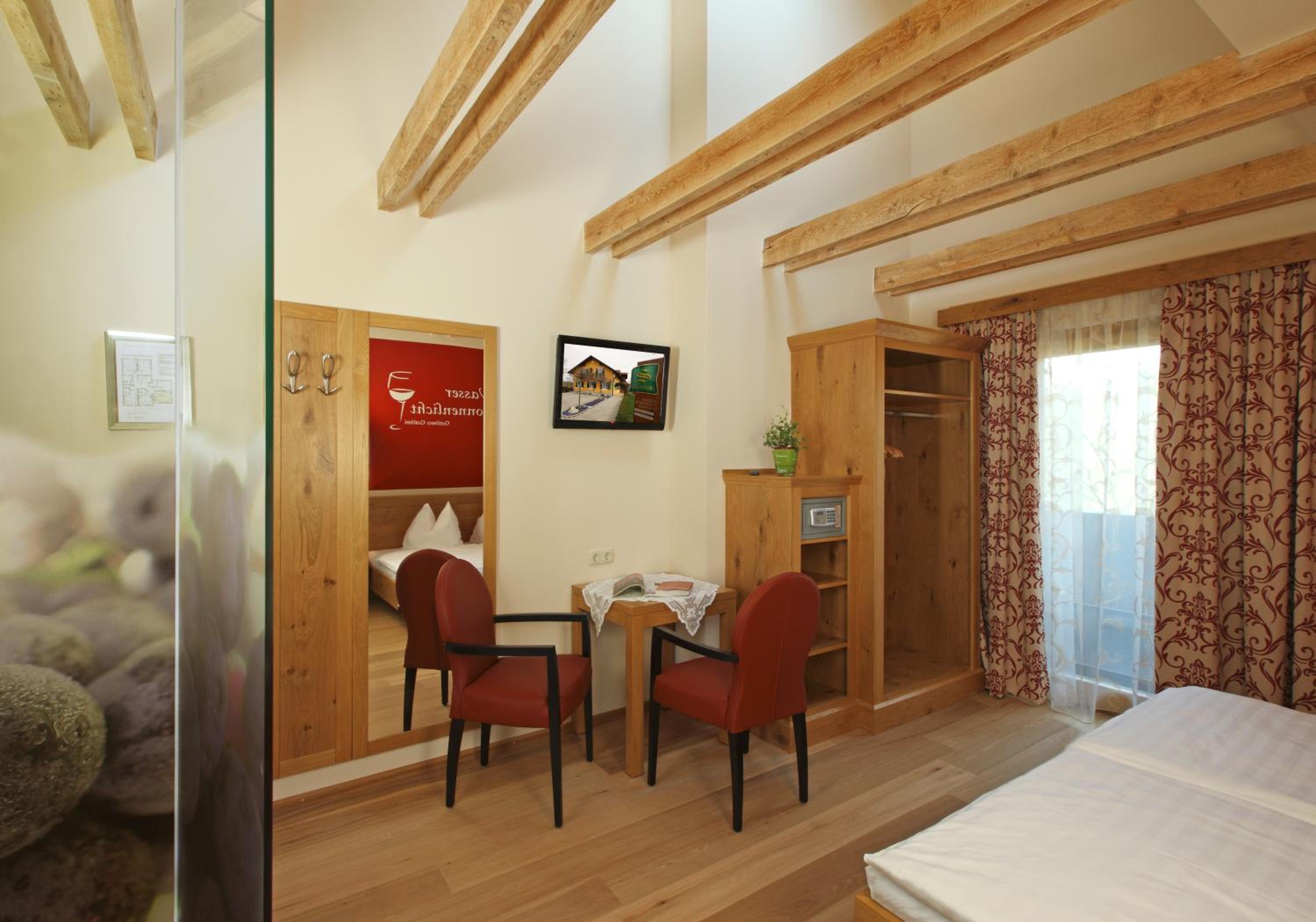 Double Room - Photo 1