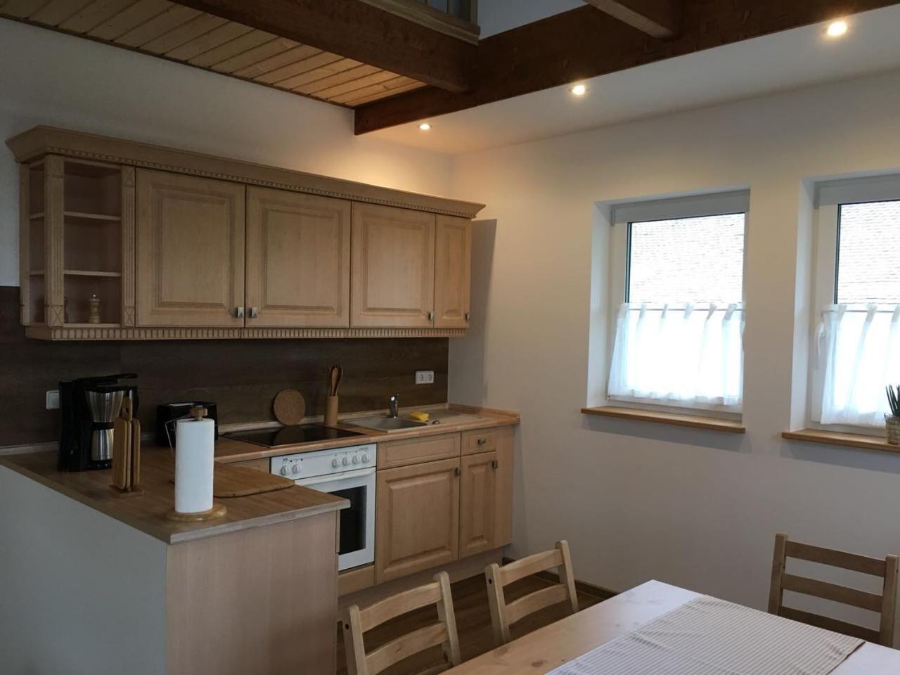 Apartment - Split Level photo 2