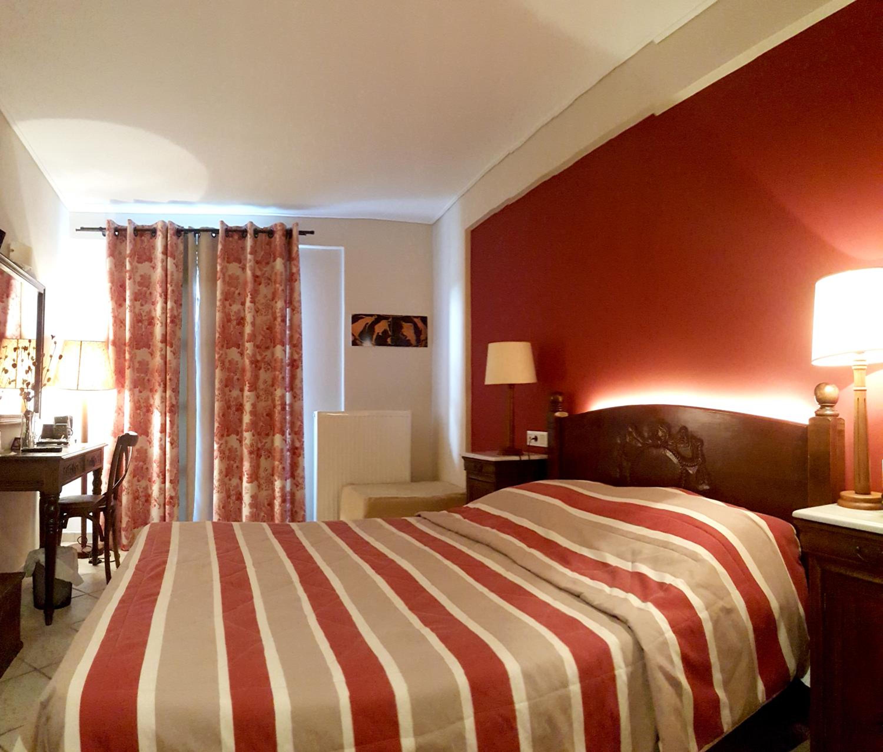 Double Room with Balcony and Mountain View photo 3