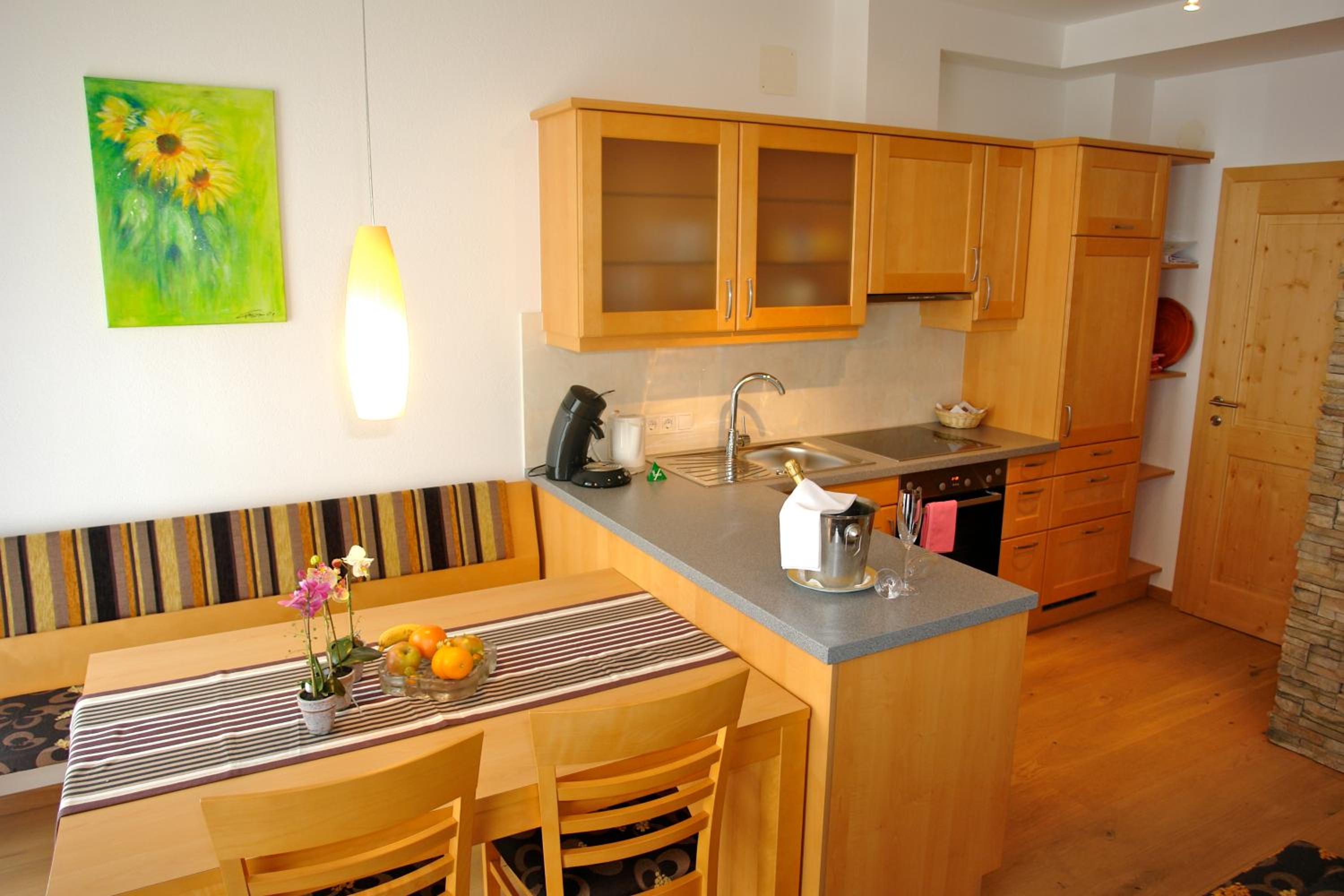 One-Bedroom Apartment photo 3