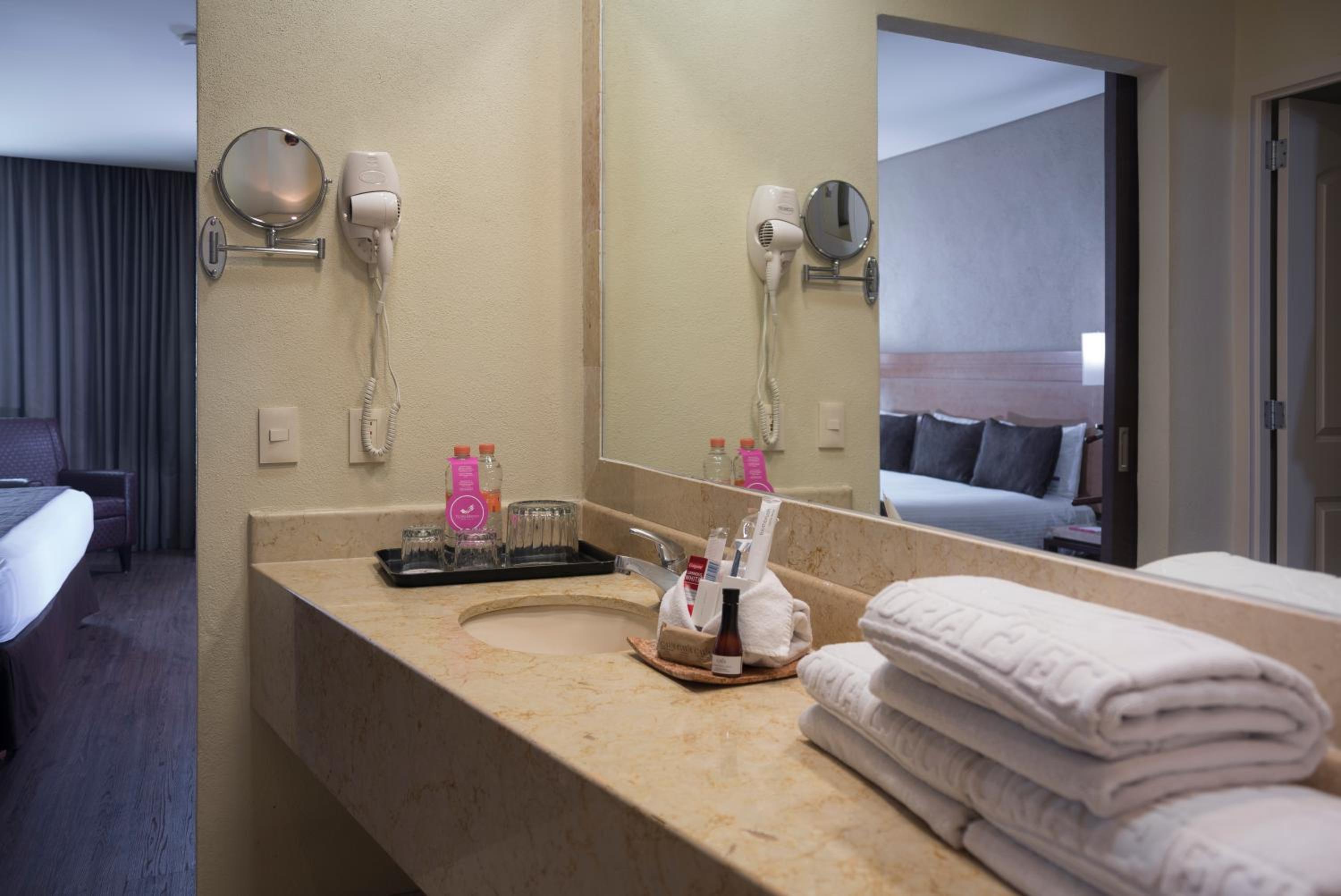 Double Room - Photo 4