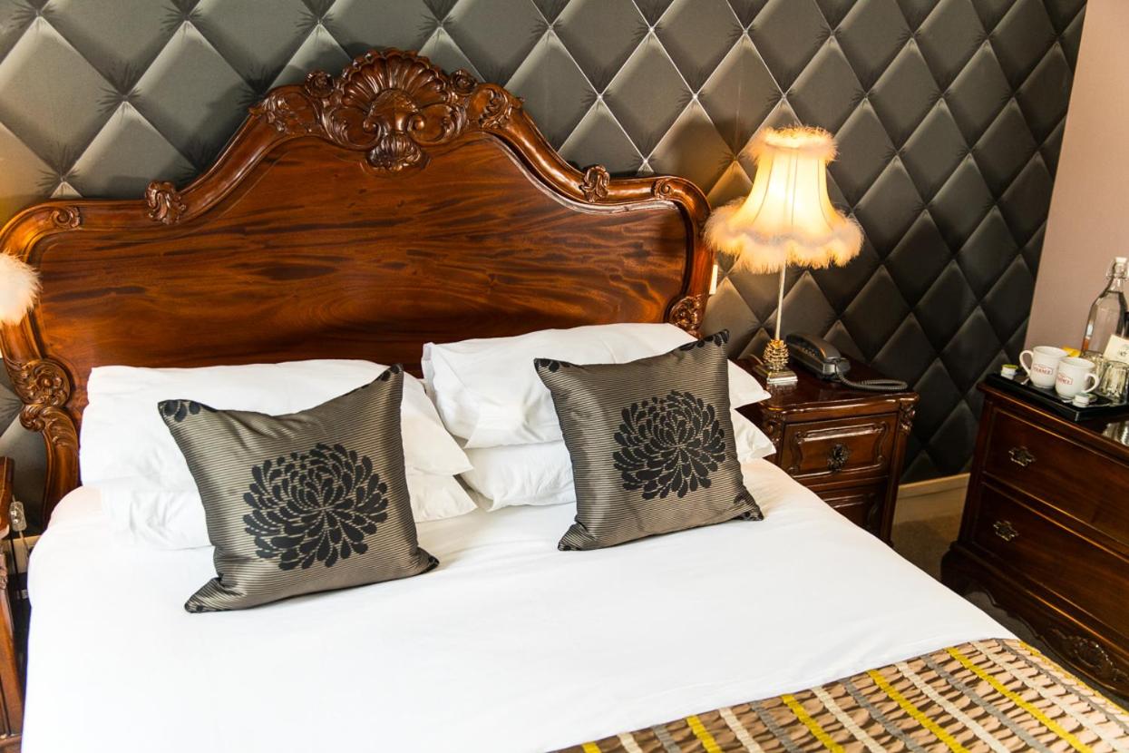 Deluxe Double or Twin Room photo 1