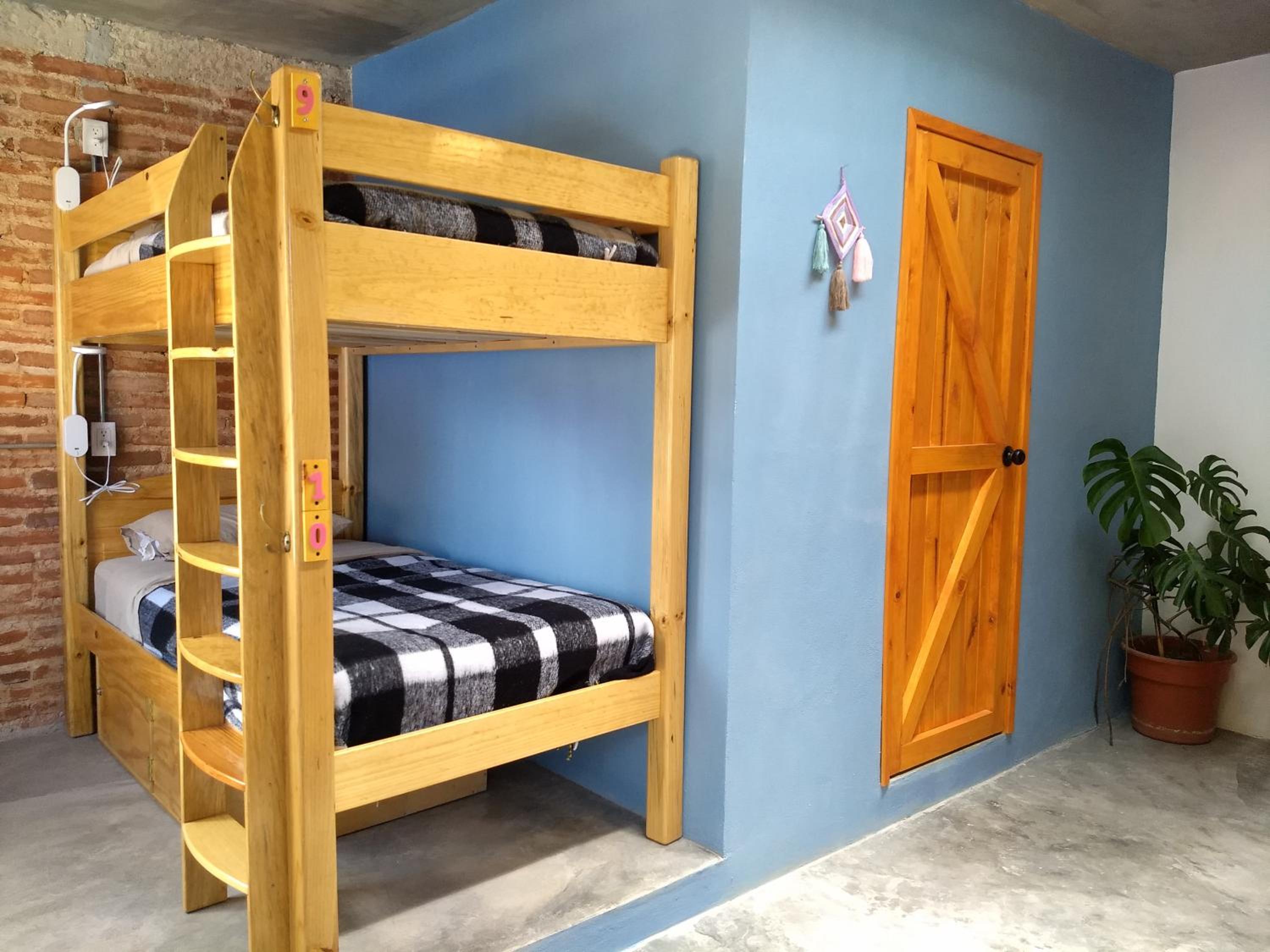 Bed in 10-Bed Mixed Dormitory Room