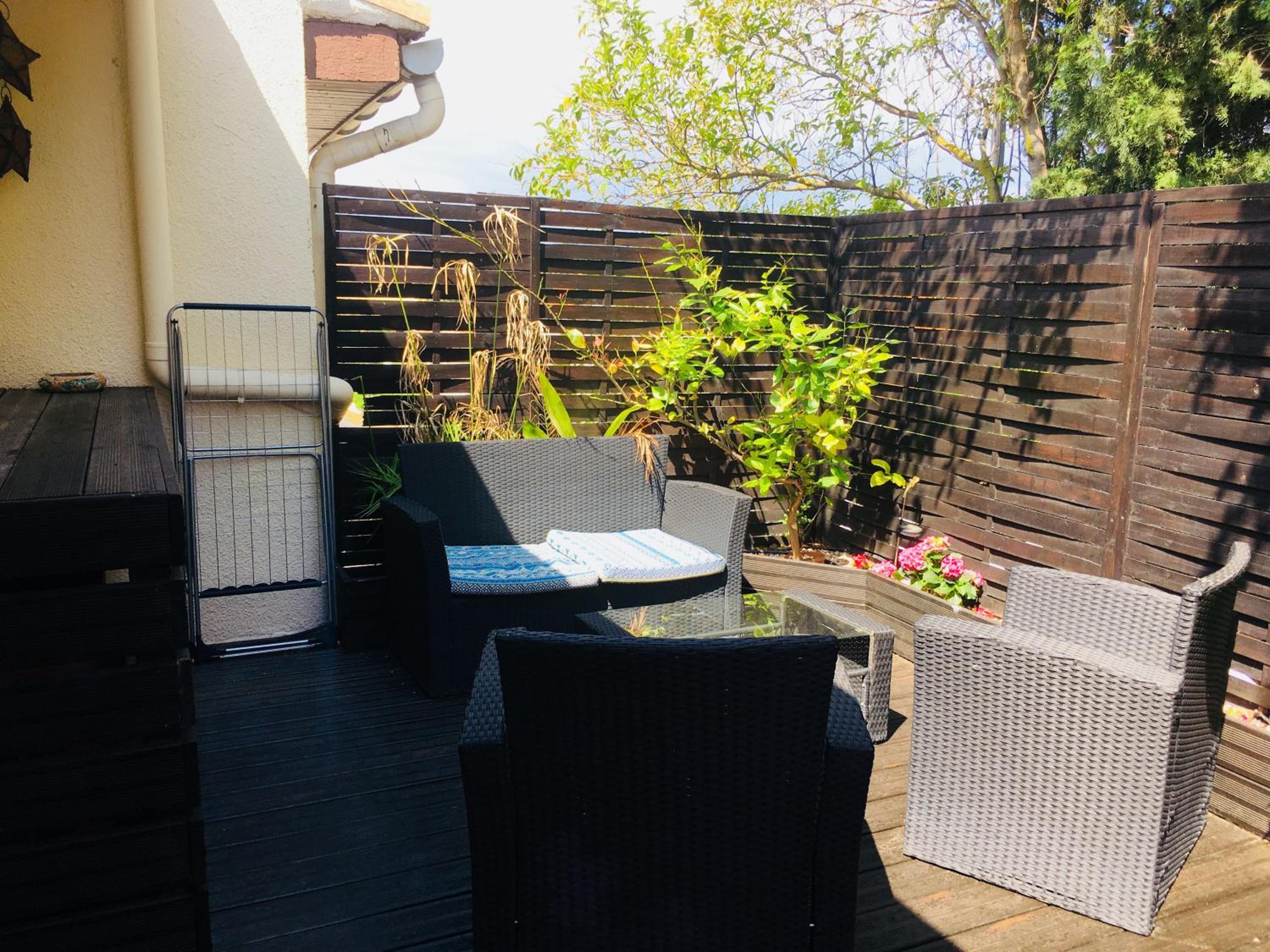 Apartment with Terrace - Photo 15