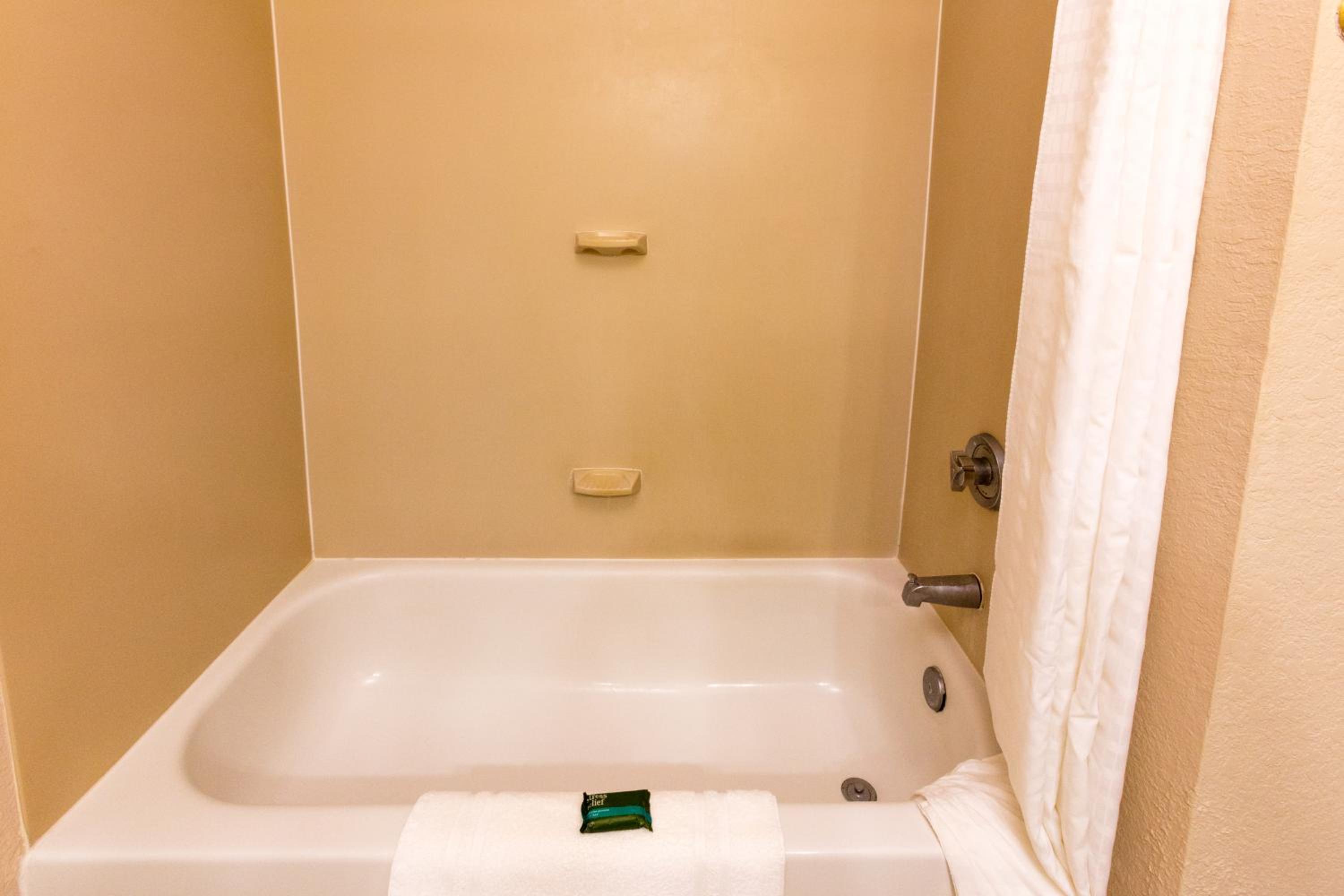 Standard Double Room - Photo 6