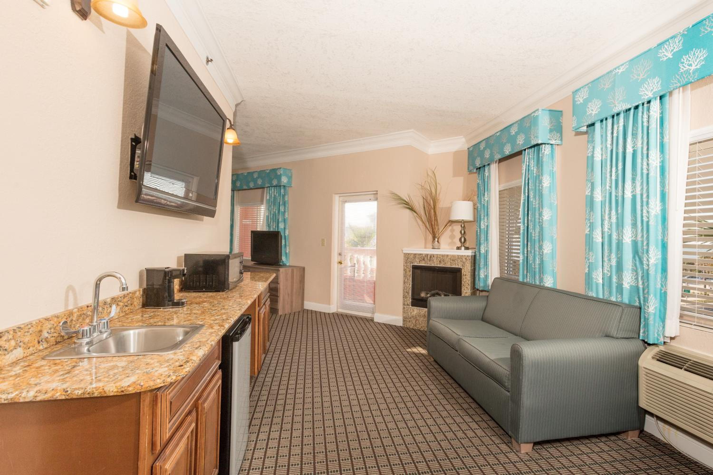 Junior Suite with Ocean View - Photo 5