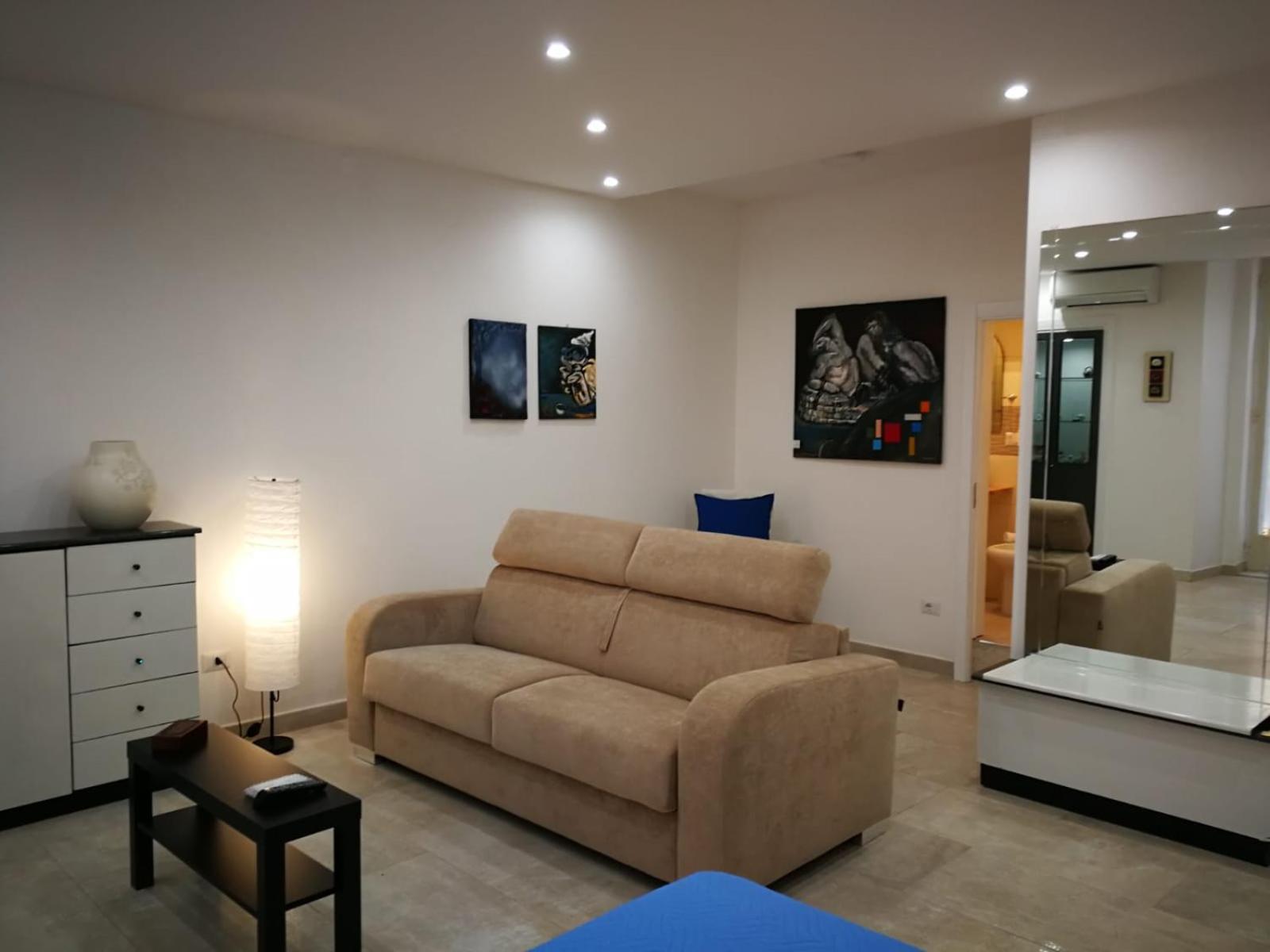 One-Bedroom House