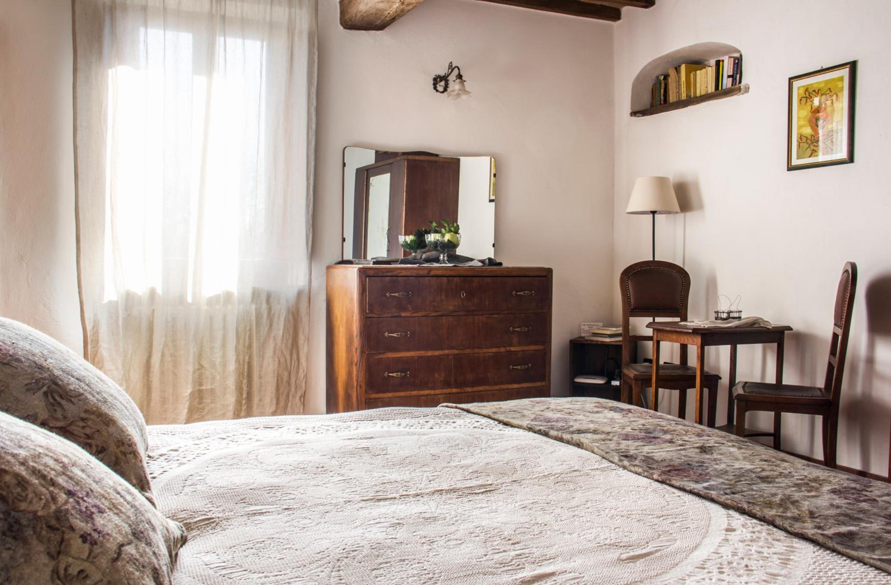 Large Double or Twin Room photo 3