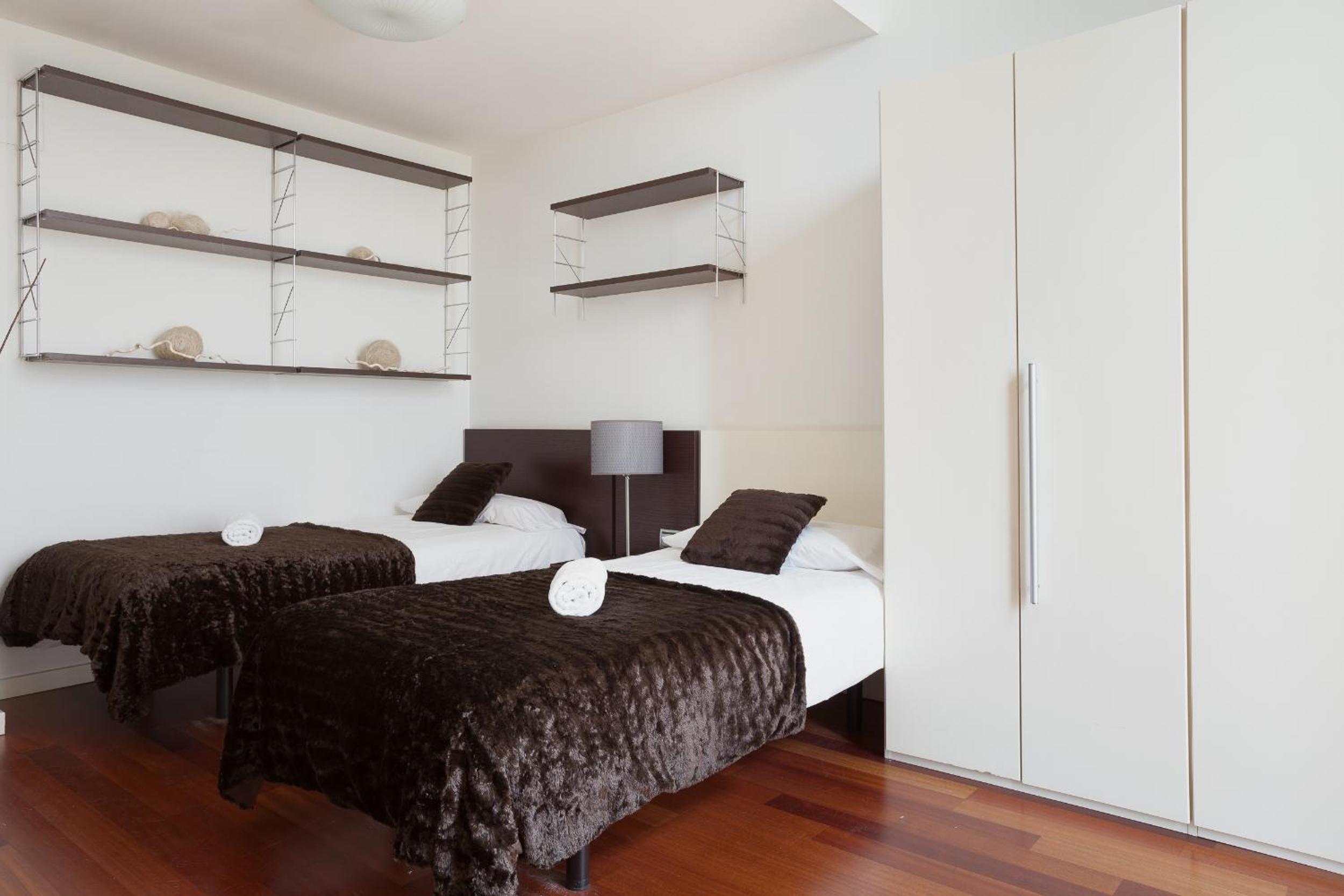 Apartment photo 3