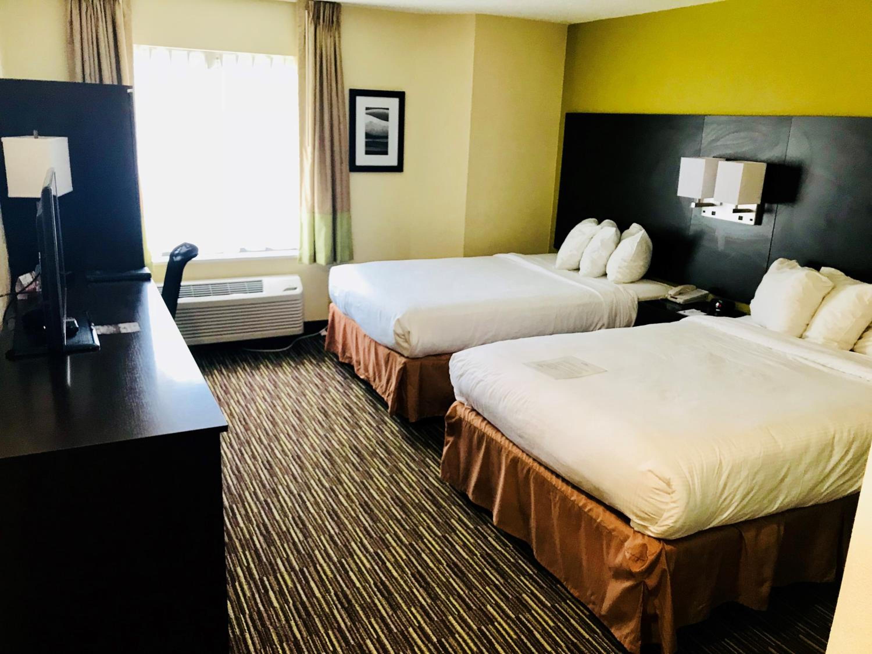 Double Room with Two Double Beds - Non-Smoking - Photo 3