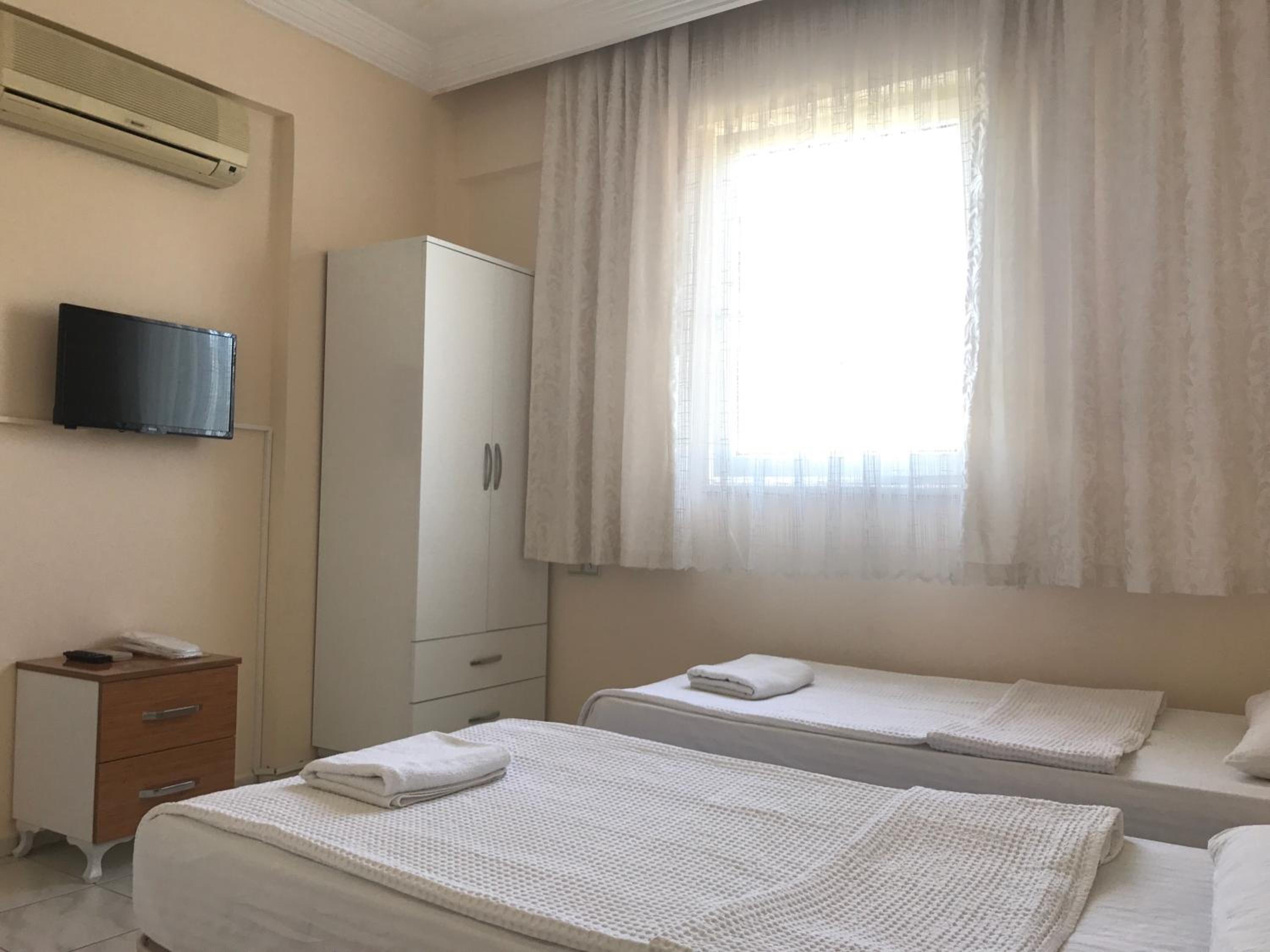 Economy Double Or Twin Room