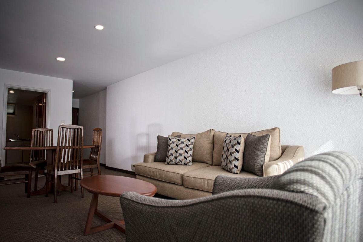 Two-Bedroom Apartment photo 3