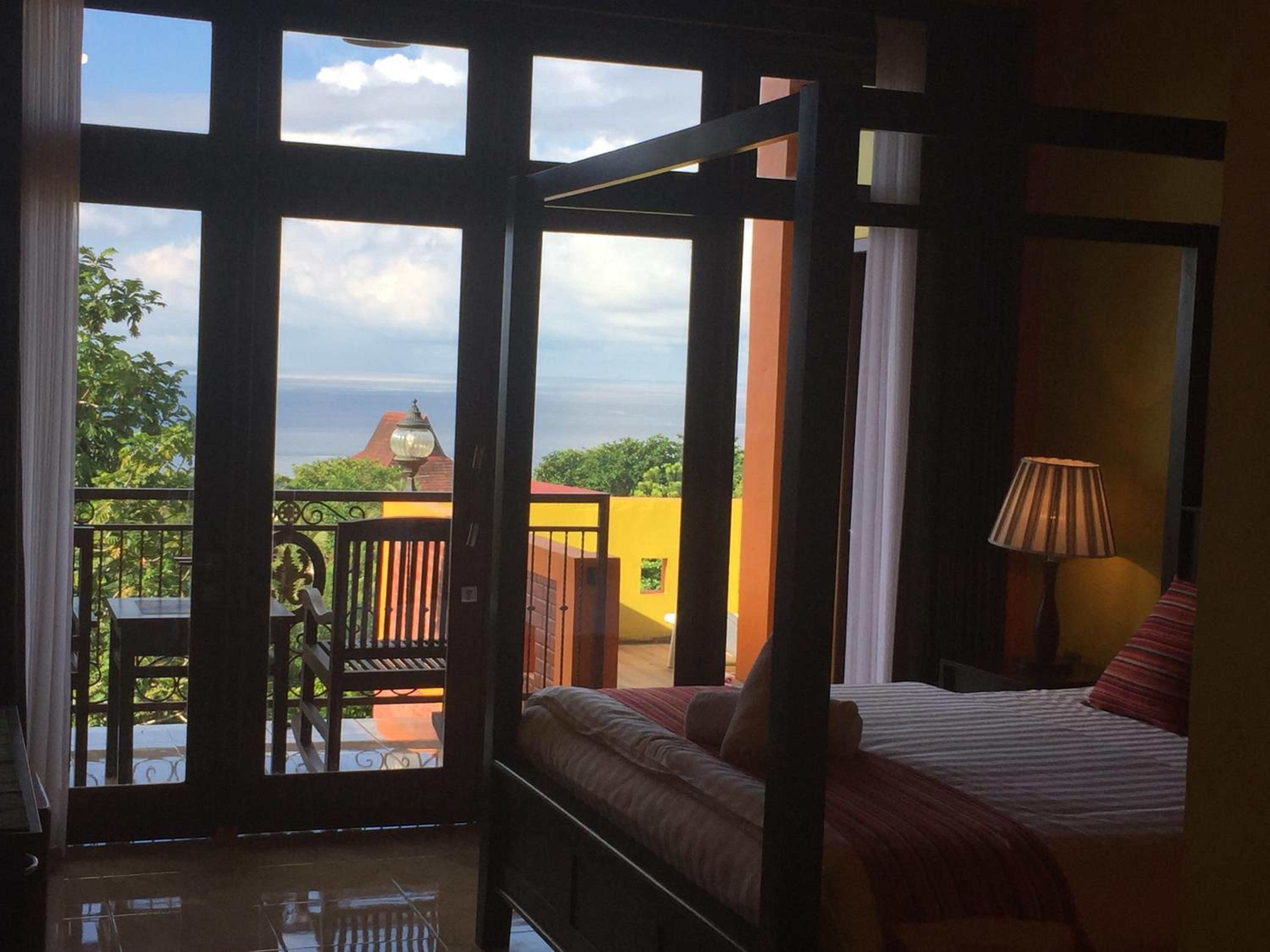 Deluxe Double Room with Balcony and Sea View photo 2