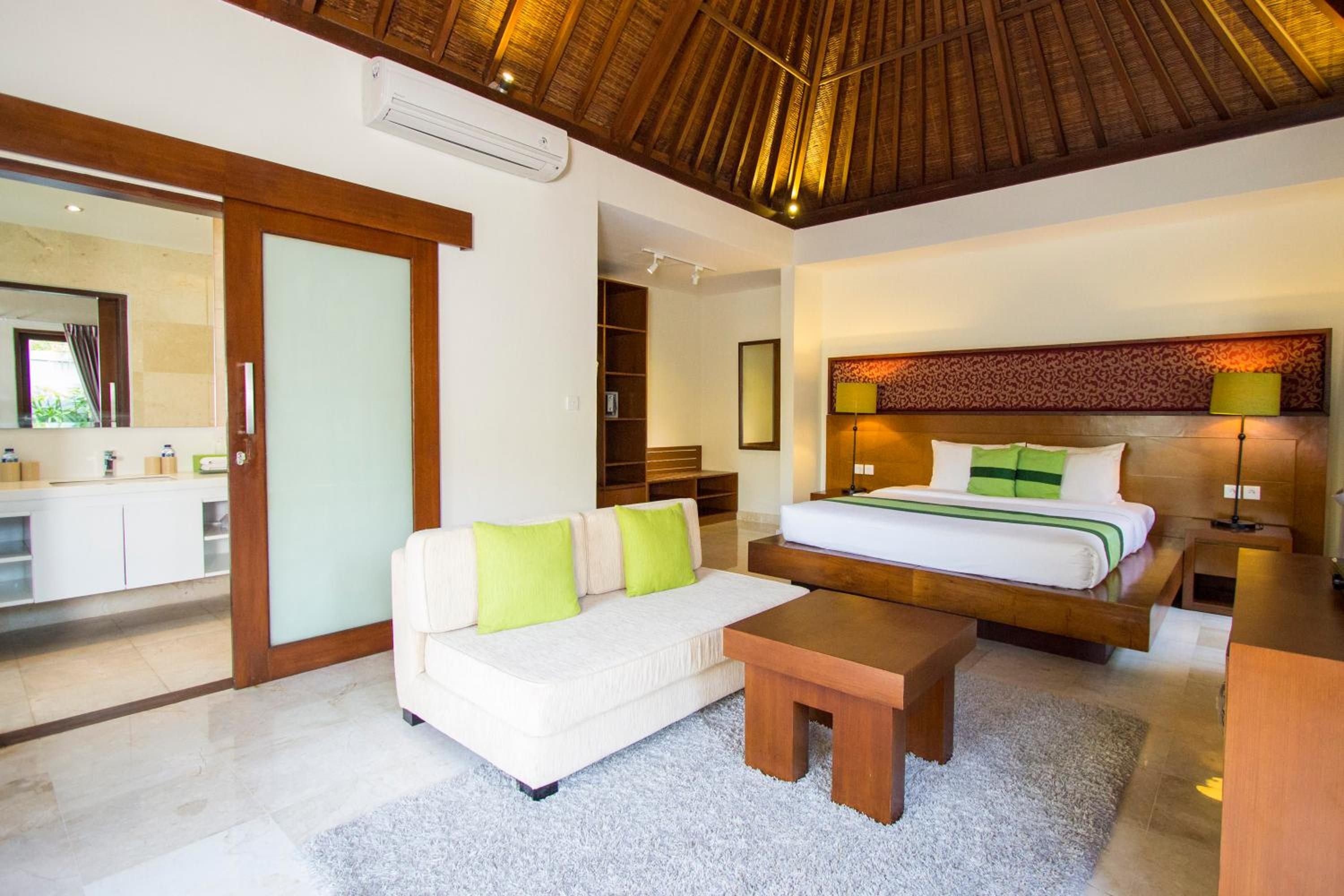 Lotus One-Bedroom Villa