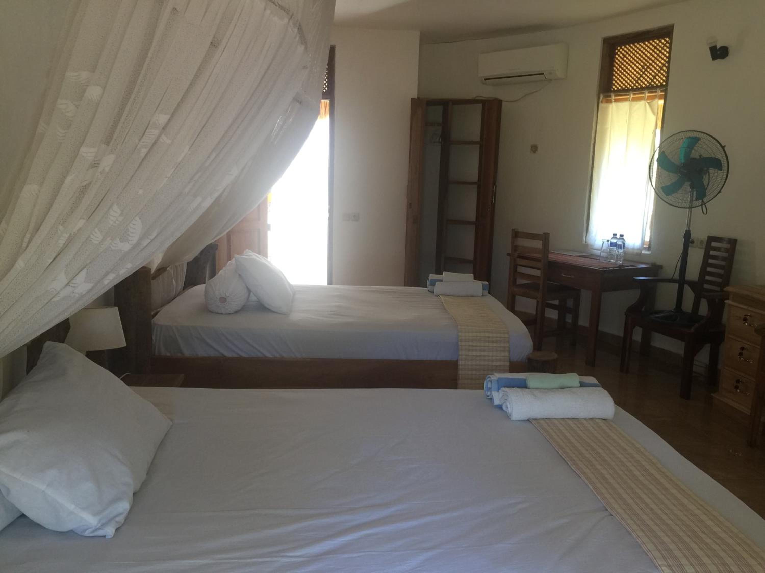 Double or Twin Room with Sea View photo 1