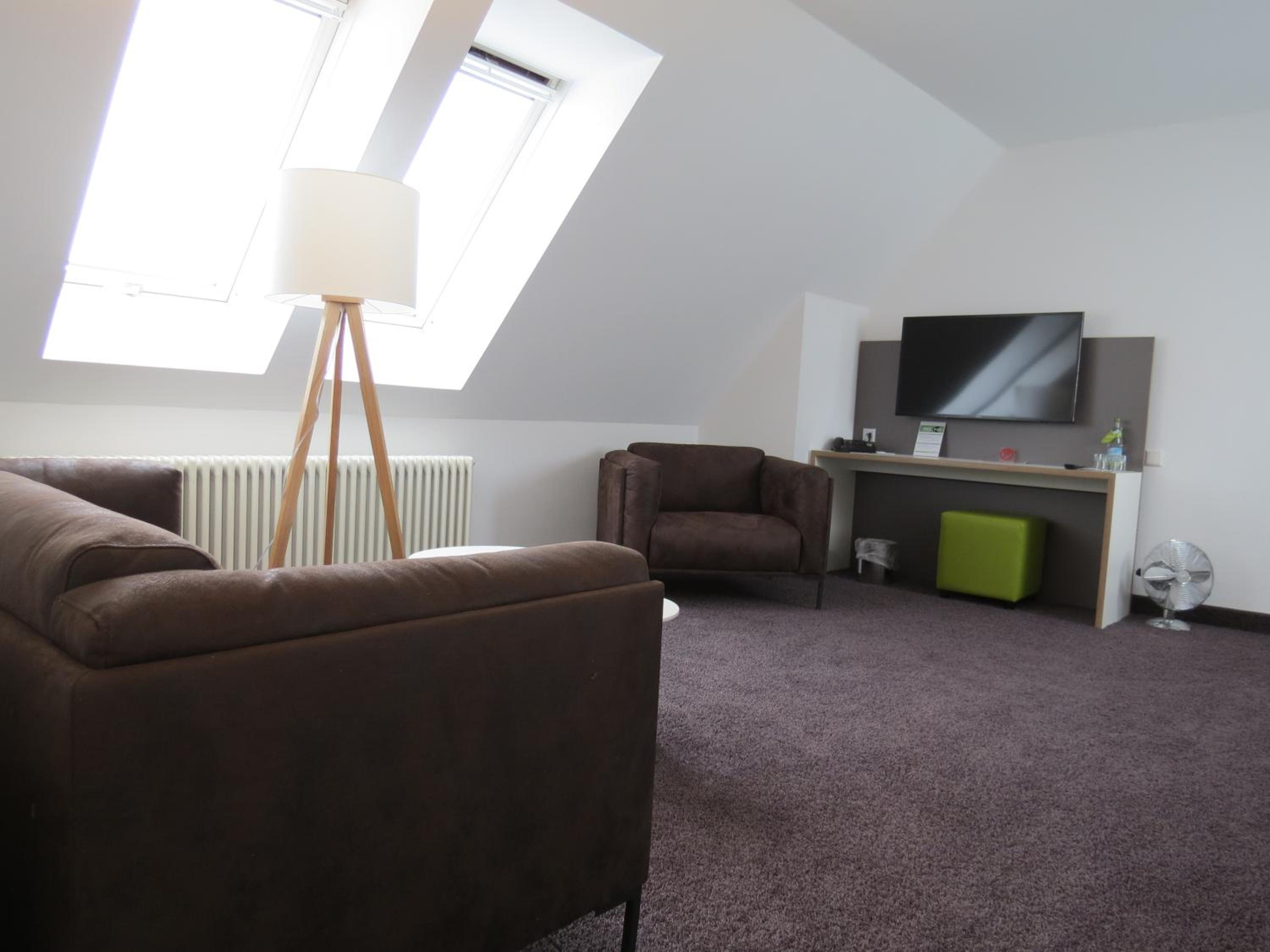 Comfort Family Suite (4 Adults) - Photo 4