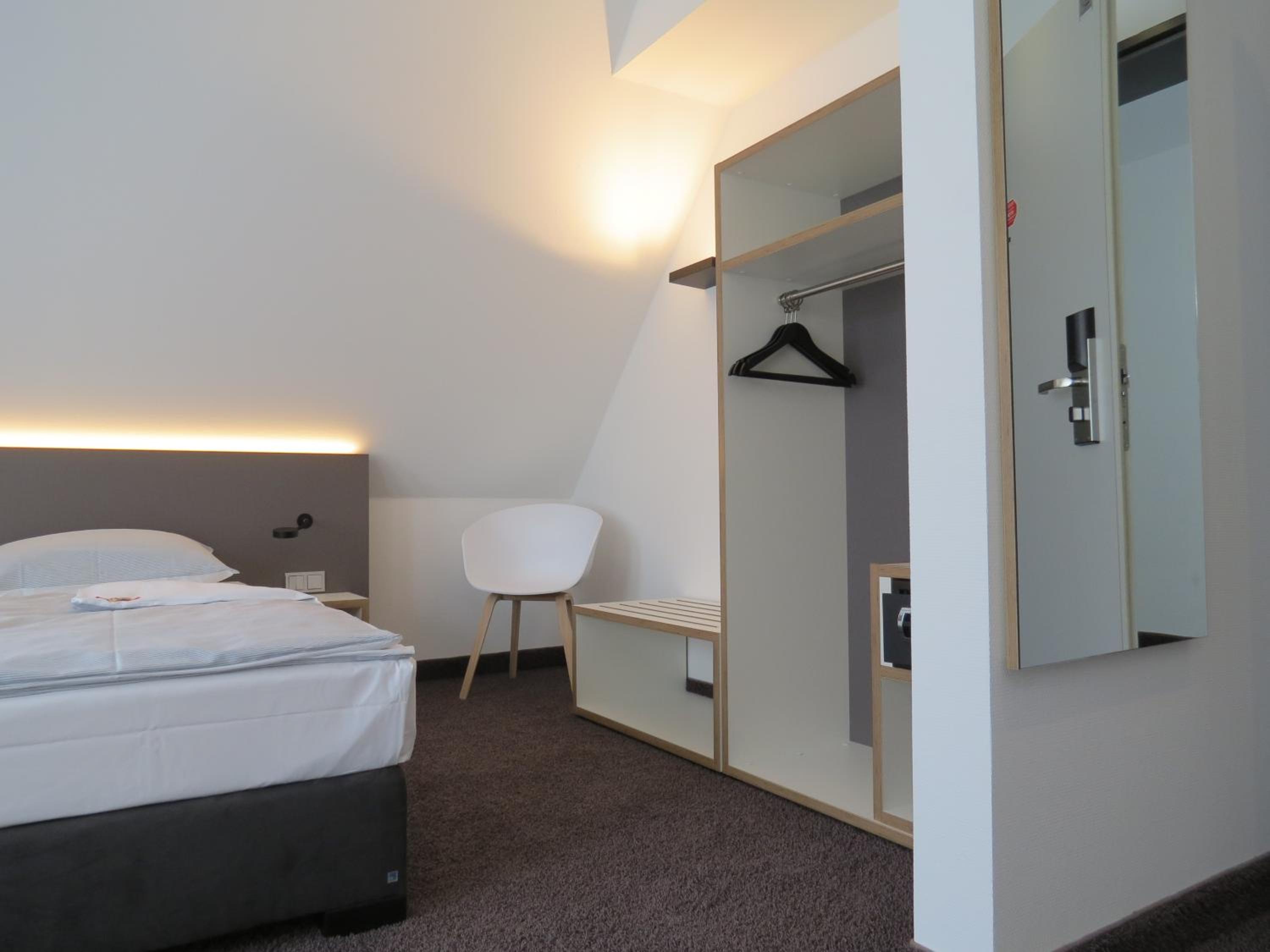 Comfort Family Suite (4 Adults) - Photo 6