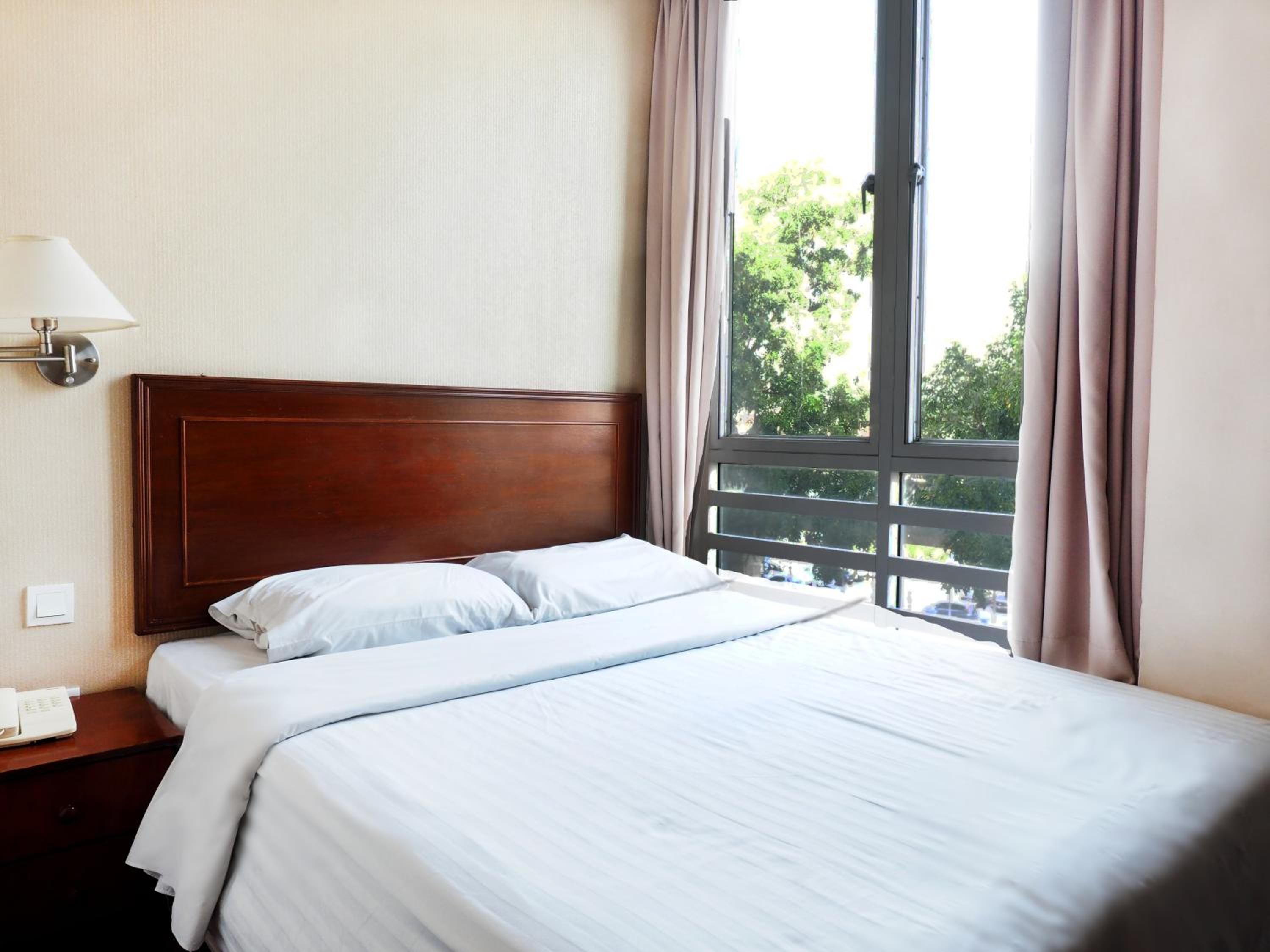 Superior Queen Room