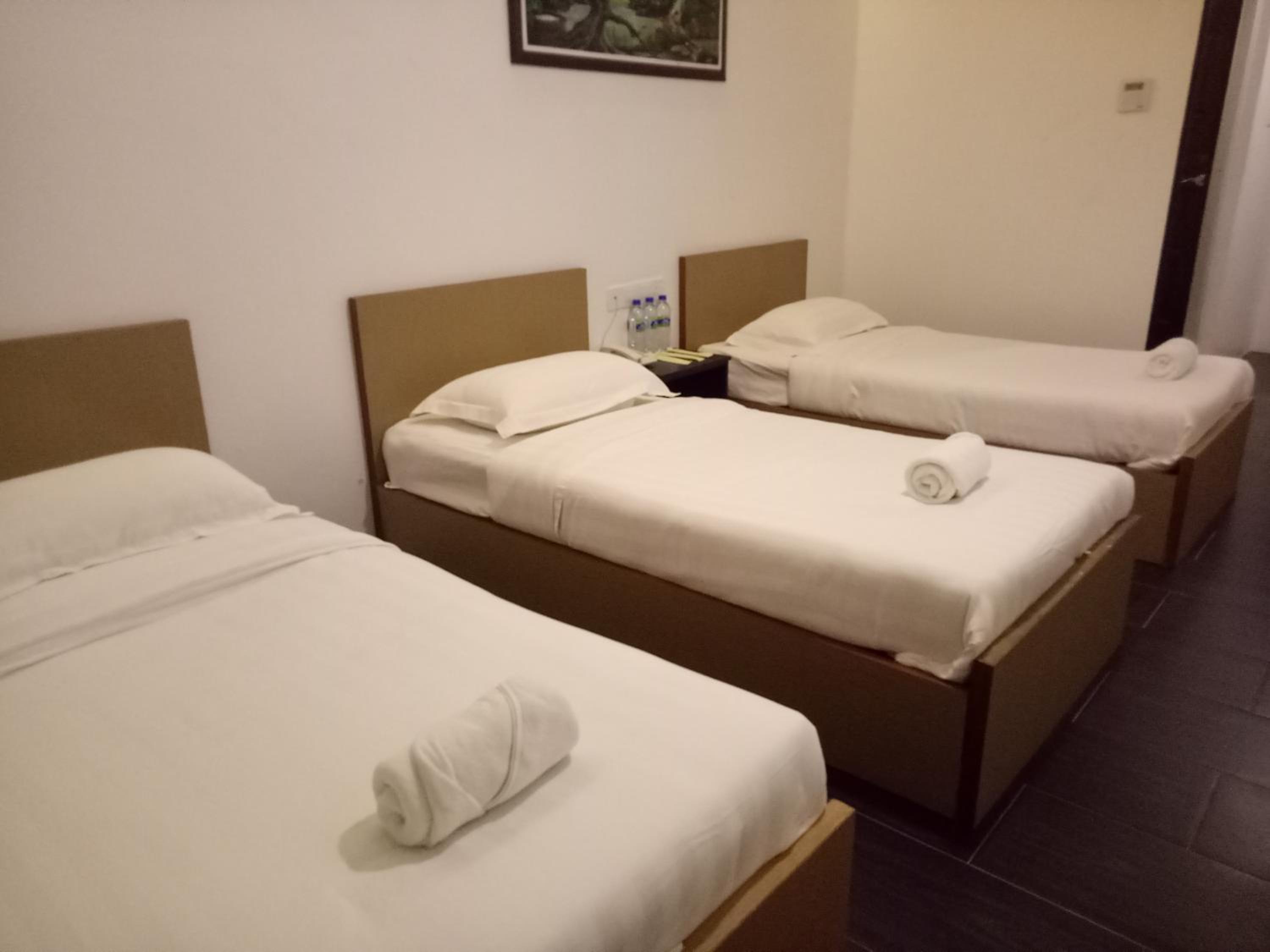Triple Suite Room photo 1