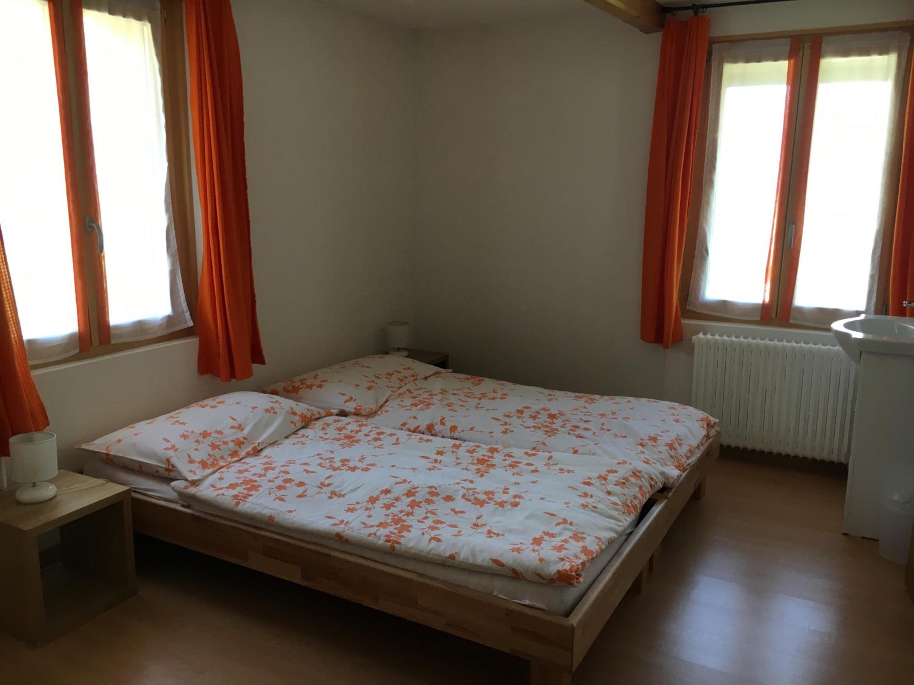 Double Room with Private Bathroom - Photo 5