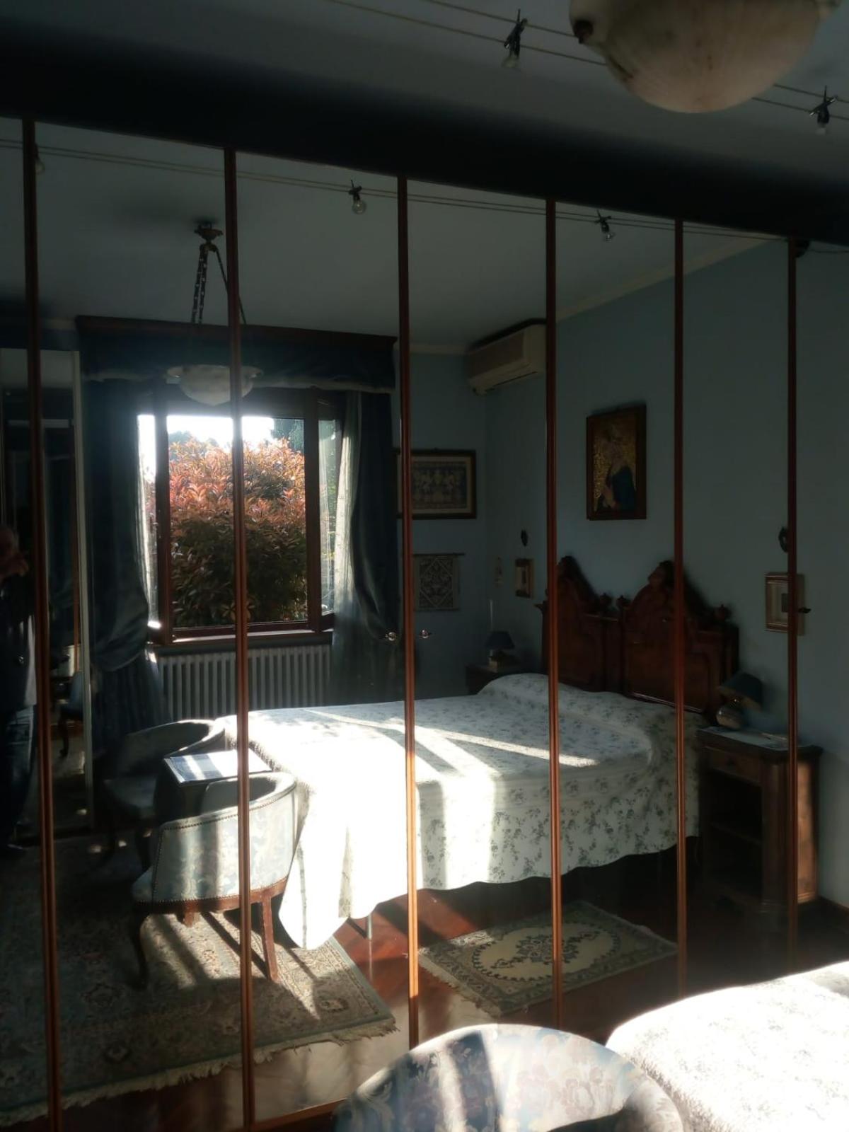 Standard King Room photo 2