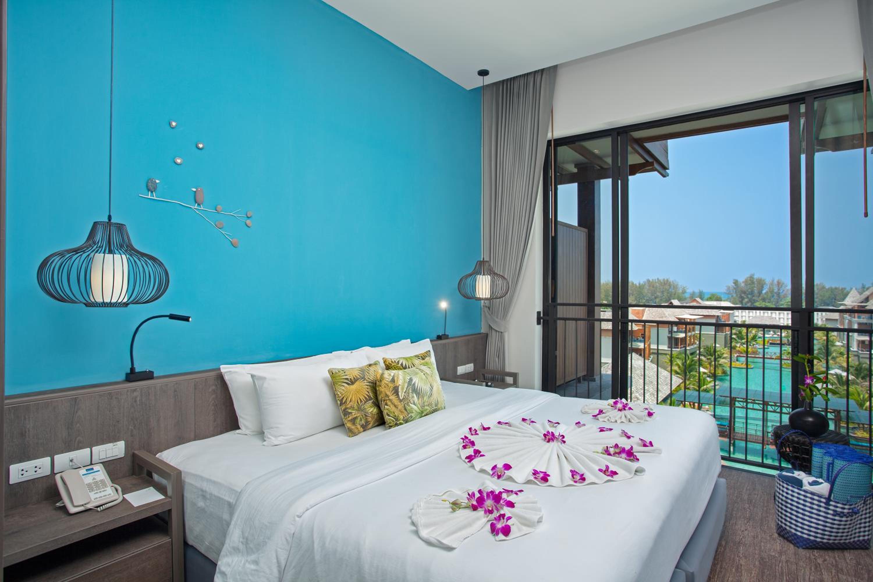 Deluxe Suite Premium - Photo 1
