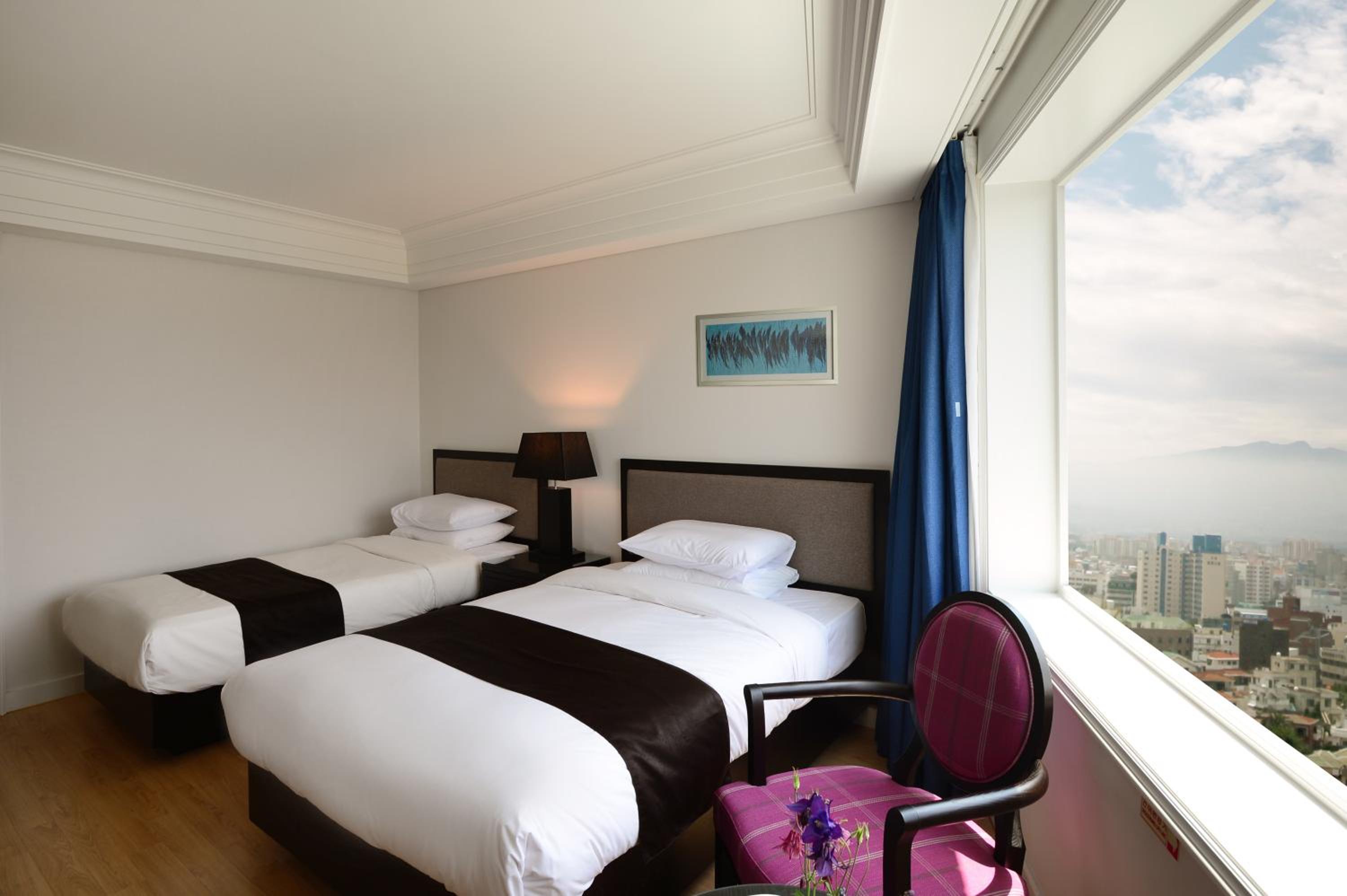Superior Twin Room - Photo 3