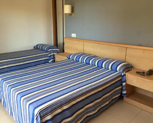 Triple Room with Pool View (3 pax)