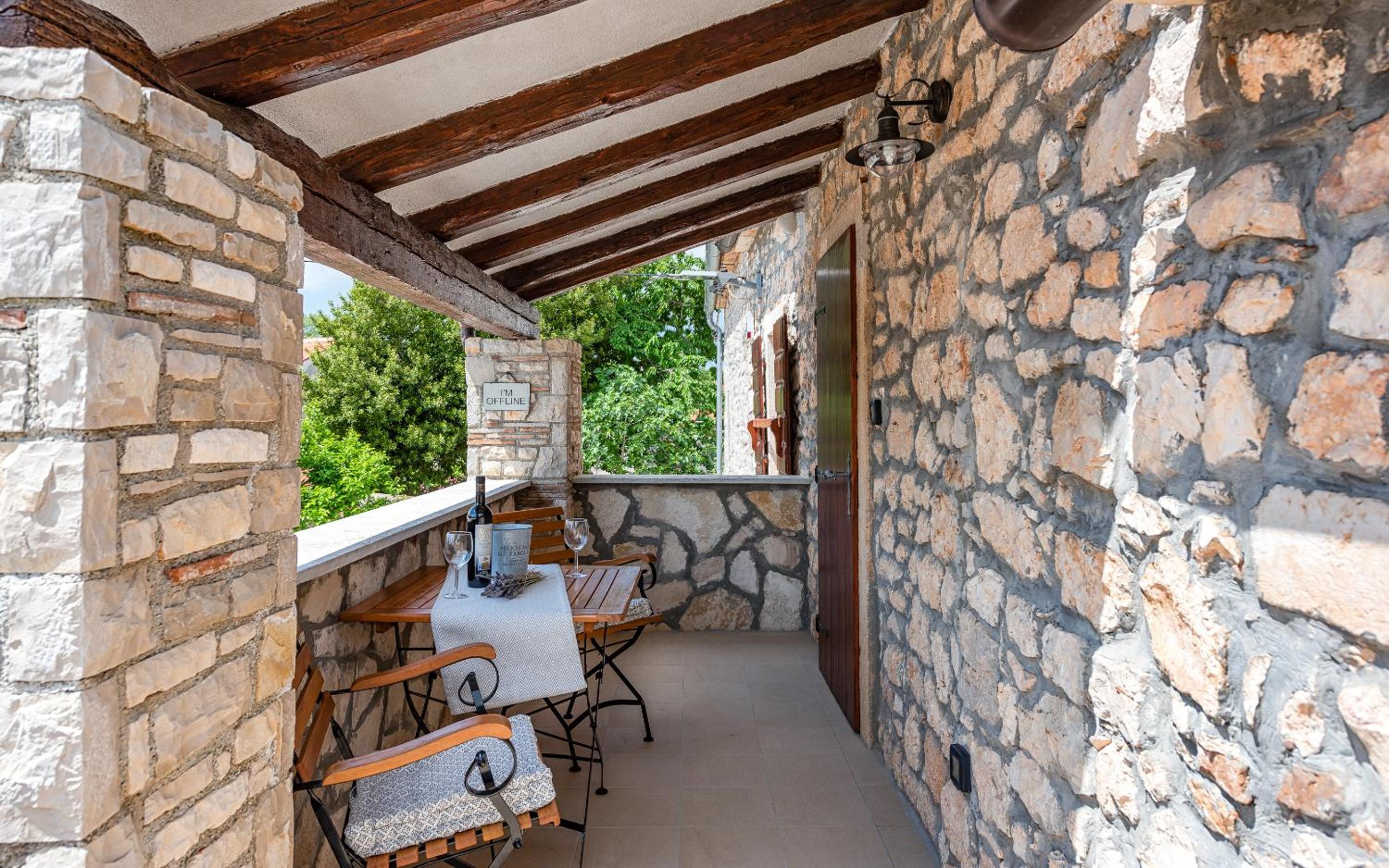 Villa photo 2