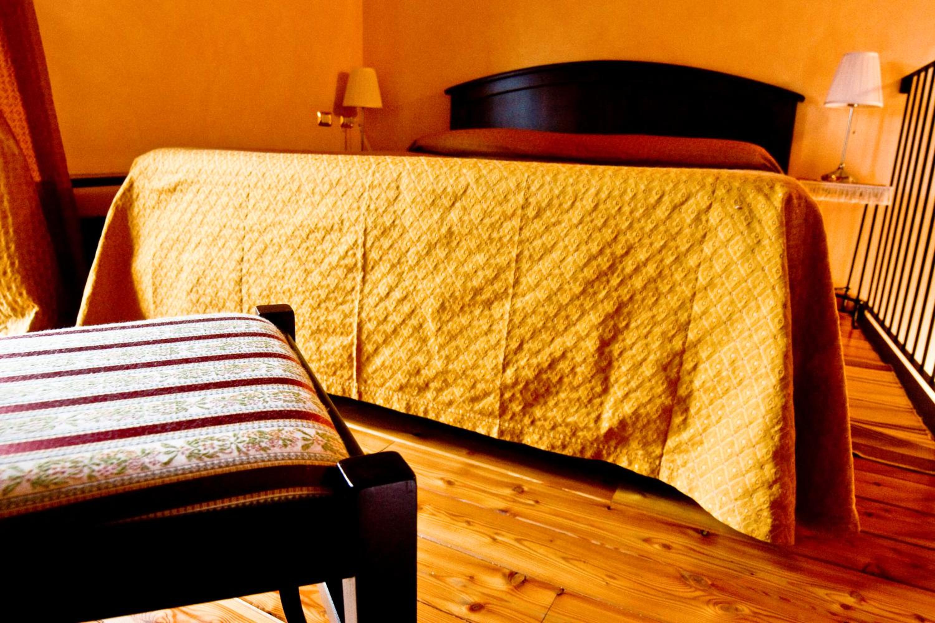 Double Room - Photo 5