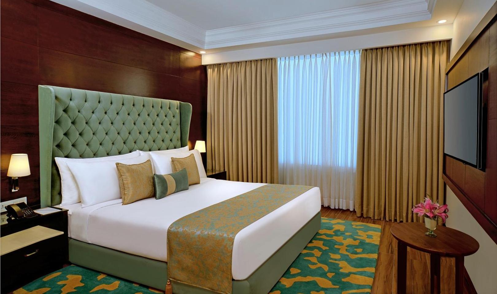 Business Class Room - Photo 9