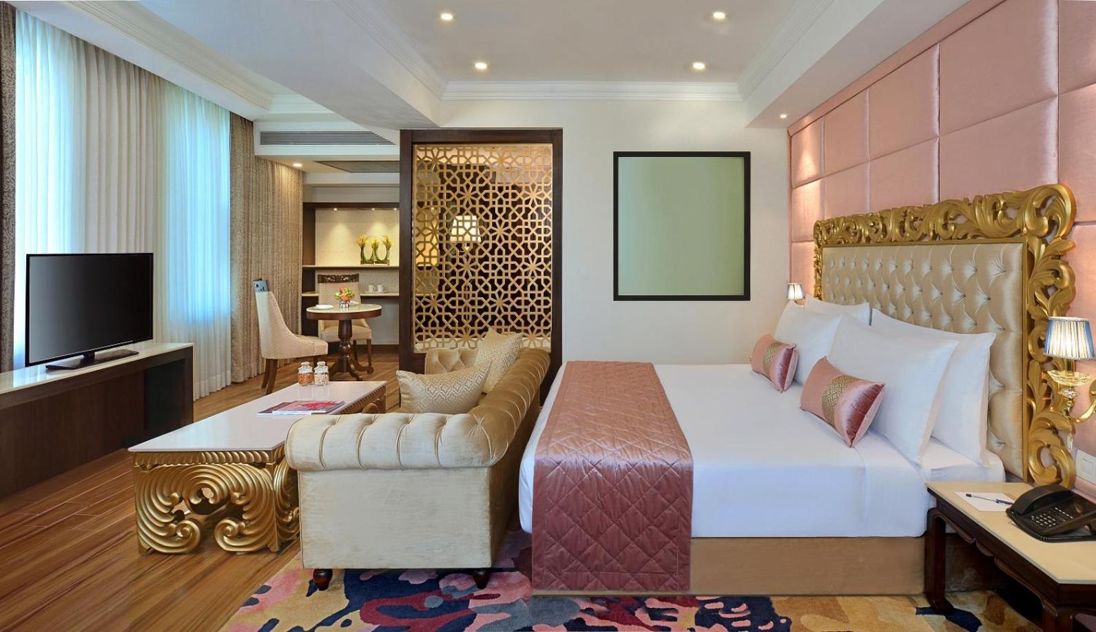 Business Class Room - Photo 10