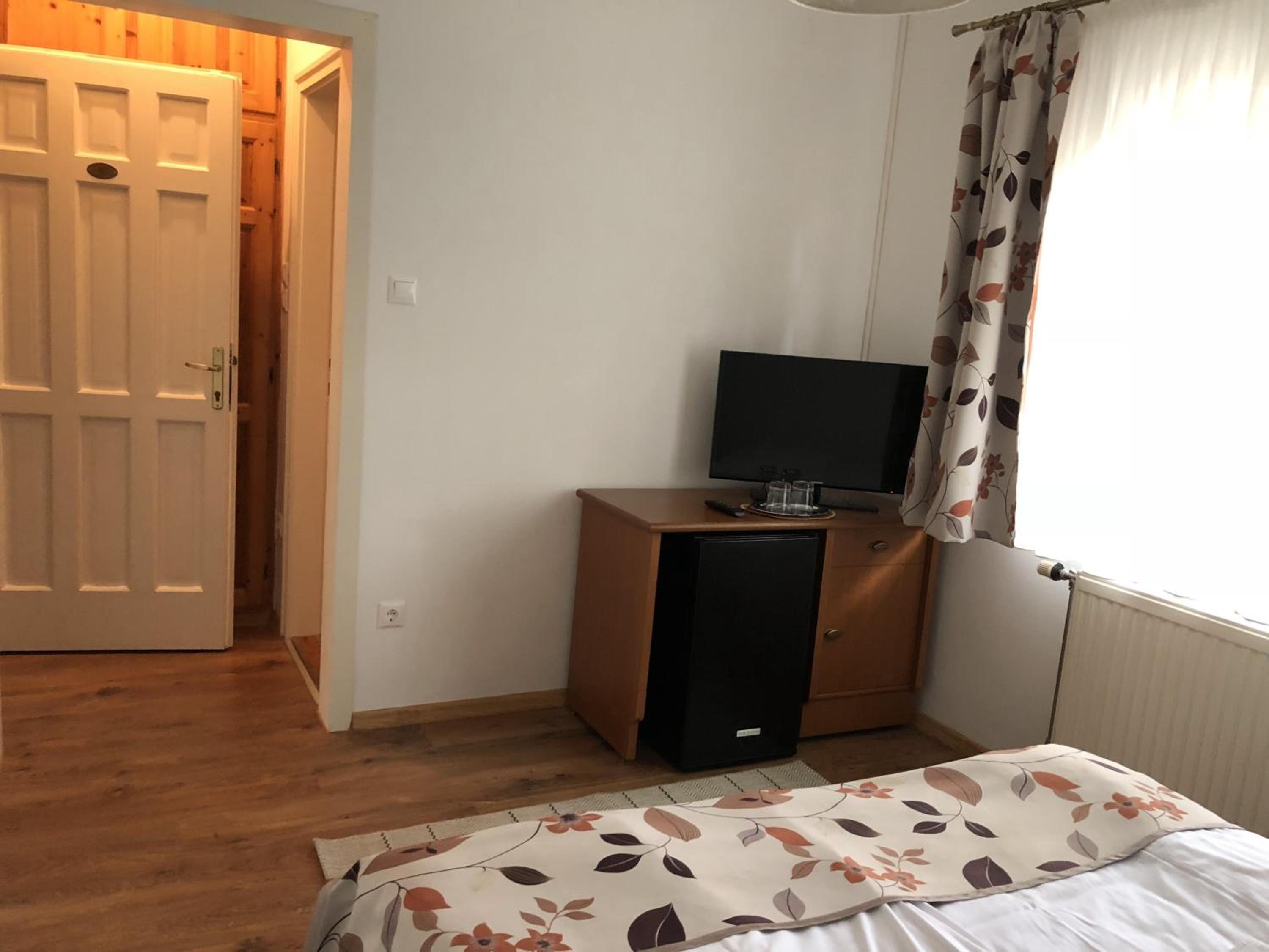 Standard Double Room photo 1